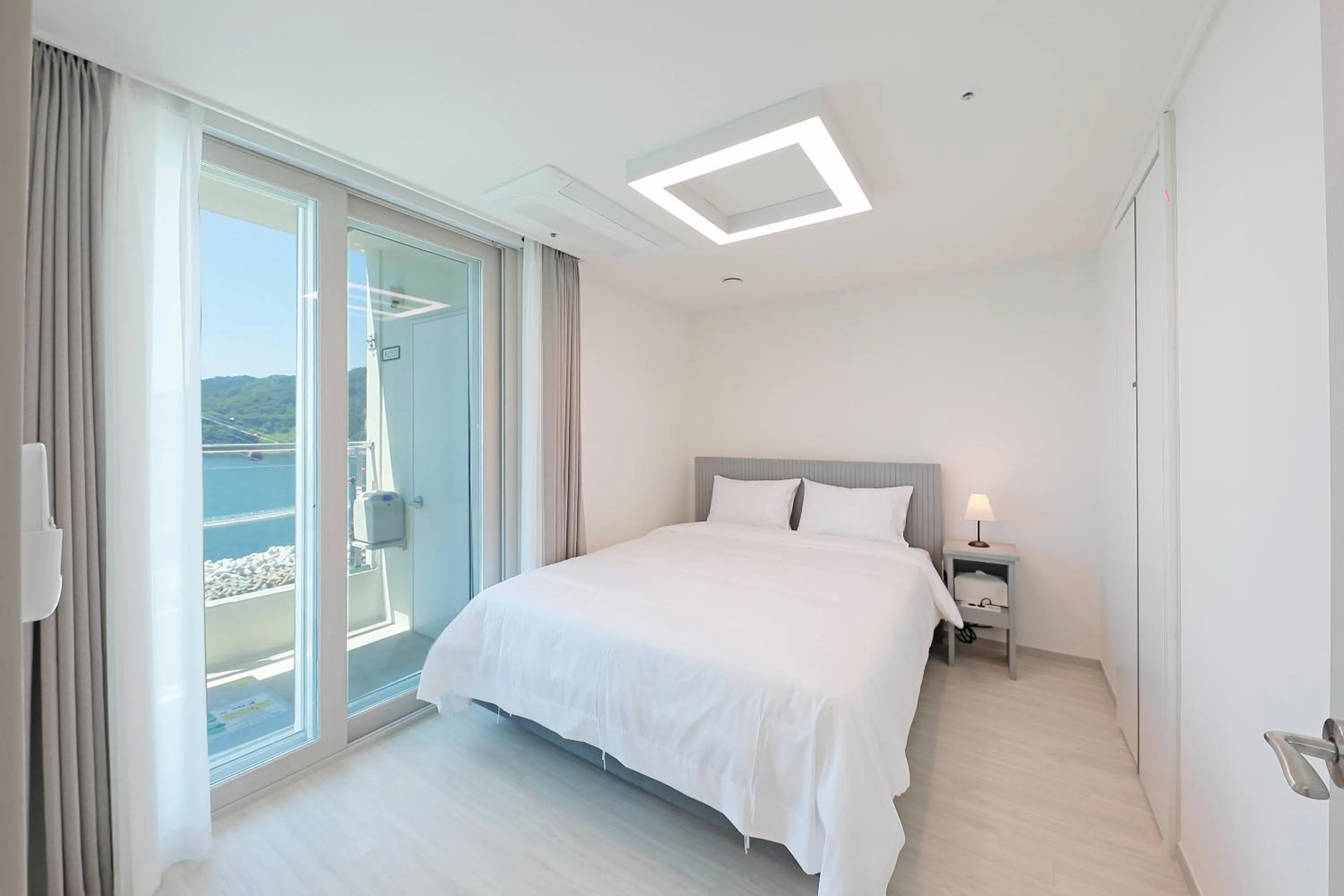 Bed in Elmomento Songdo