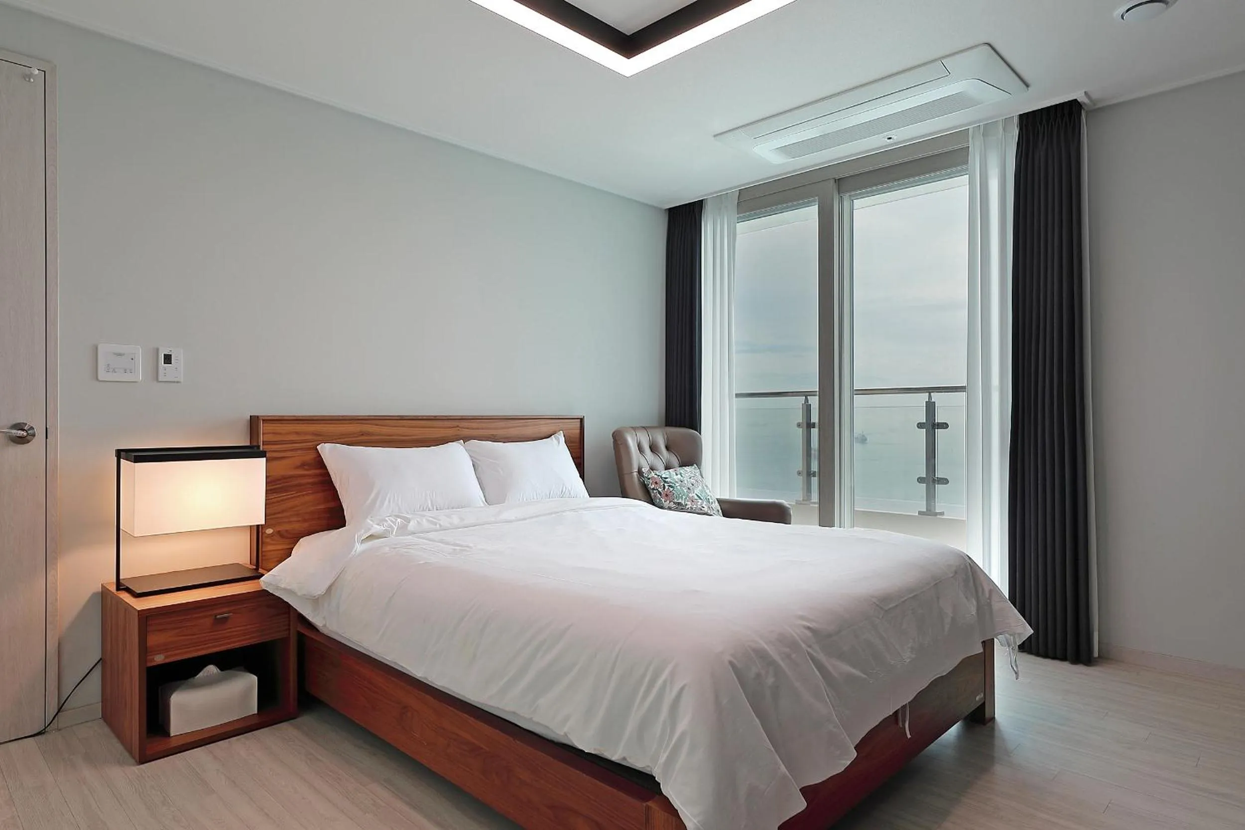 Bed in Elmomento Songdo