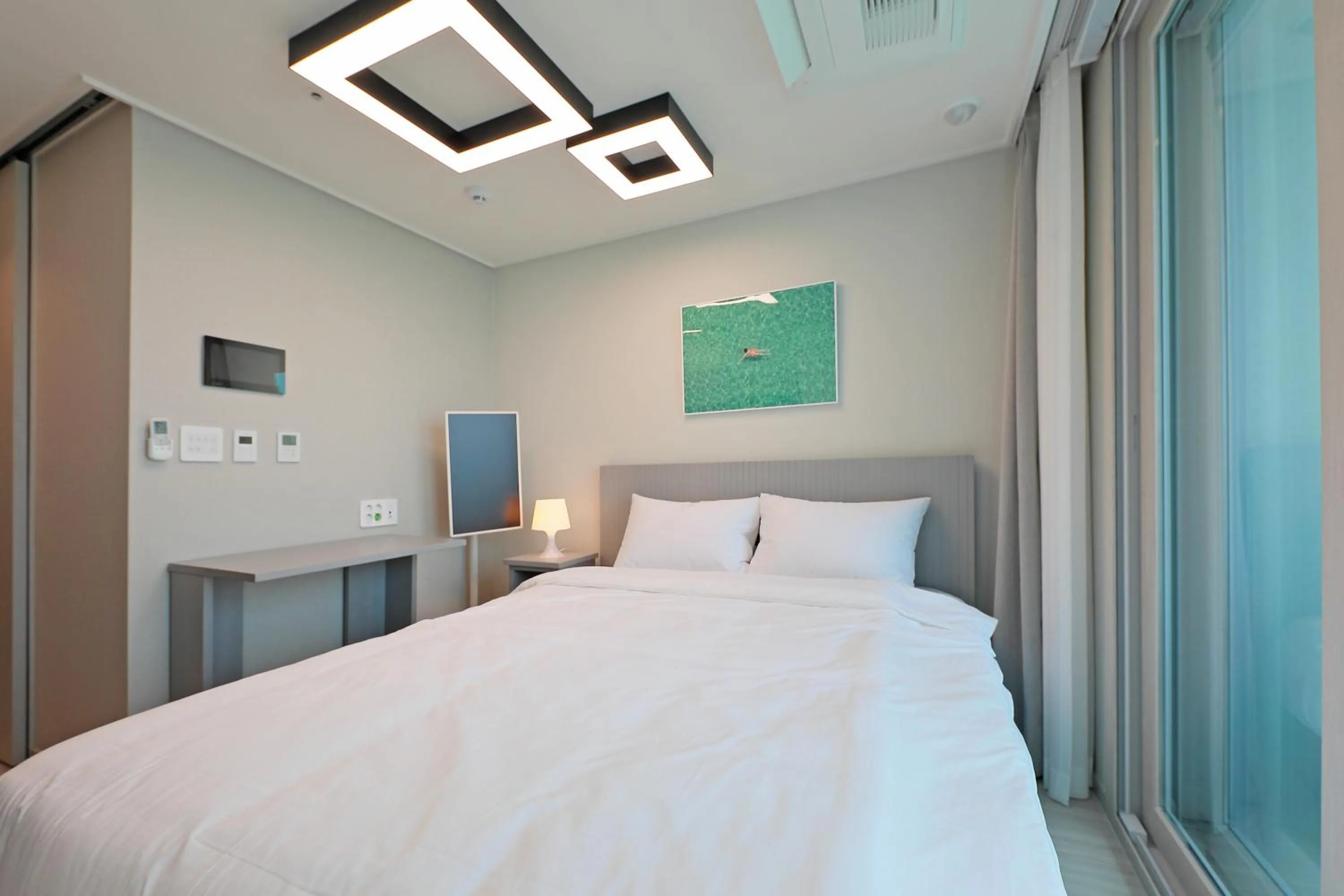 Bed in Elmomento Songdo