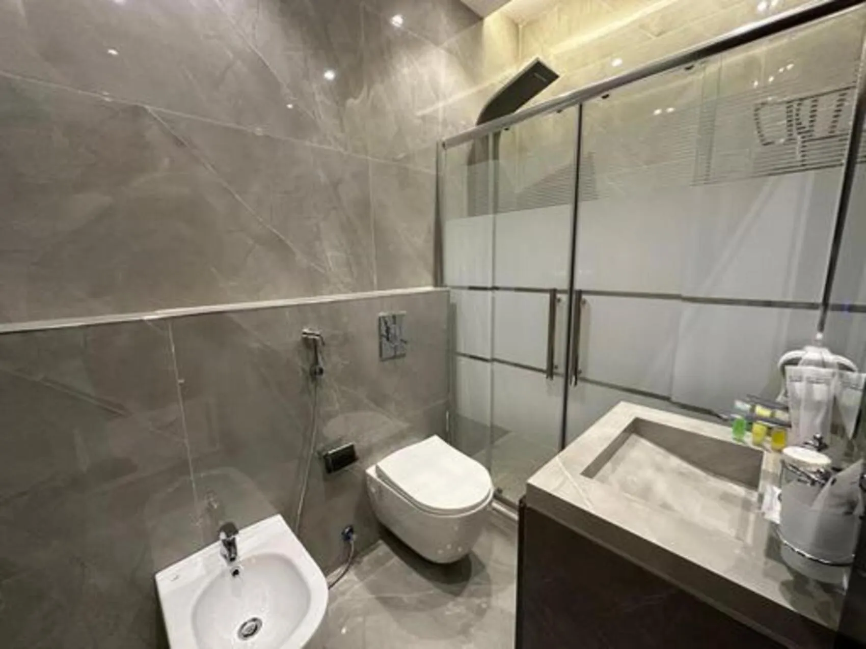 Bathroom in North paradise hotel