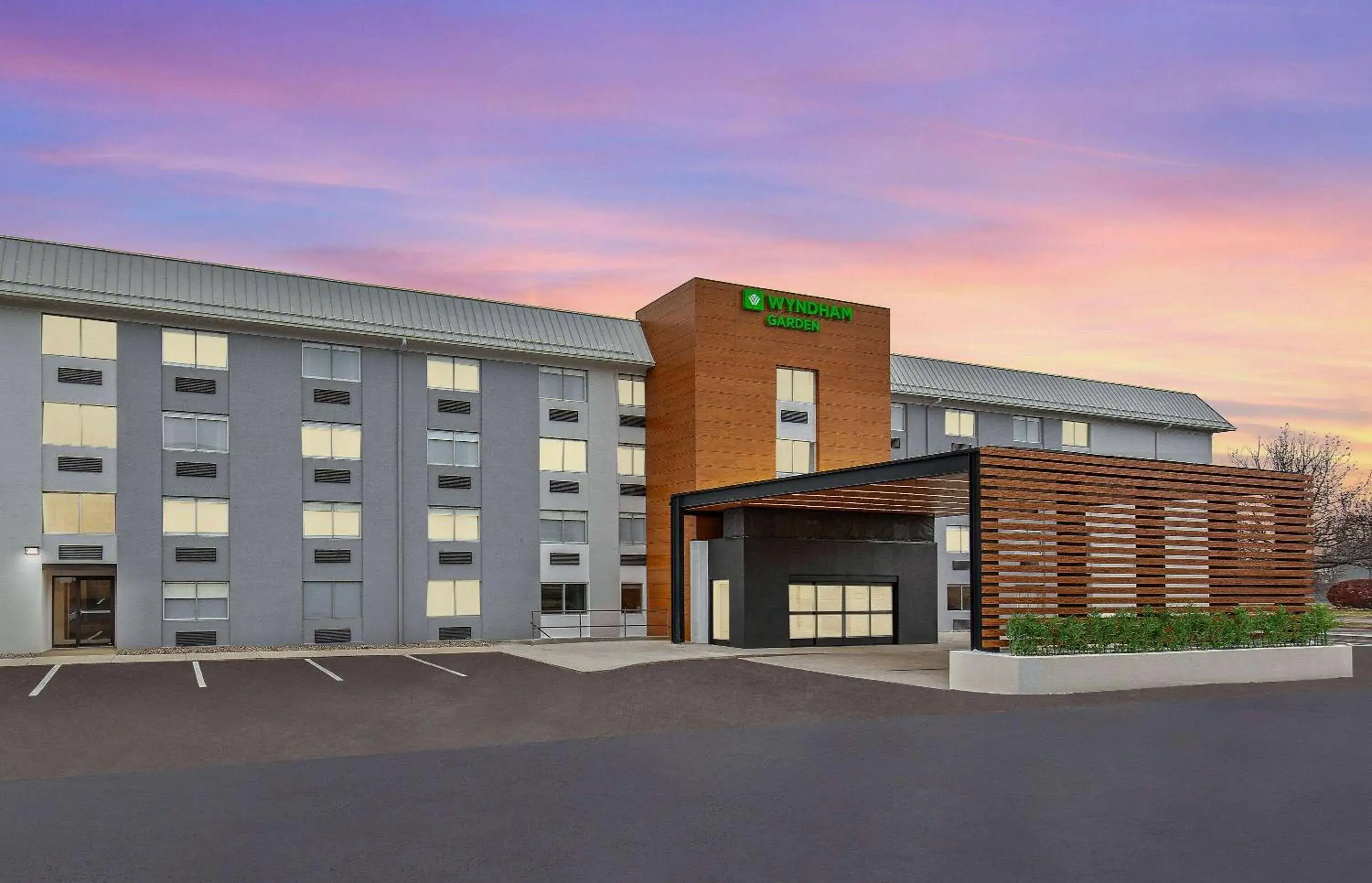 Property building in Wyndham Garden Louisville KY Property building in Wyndham Garden Louisville KY