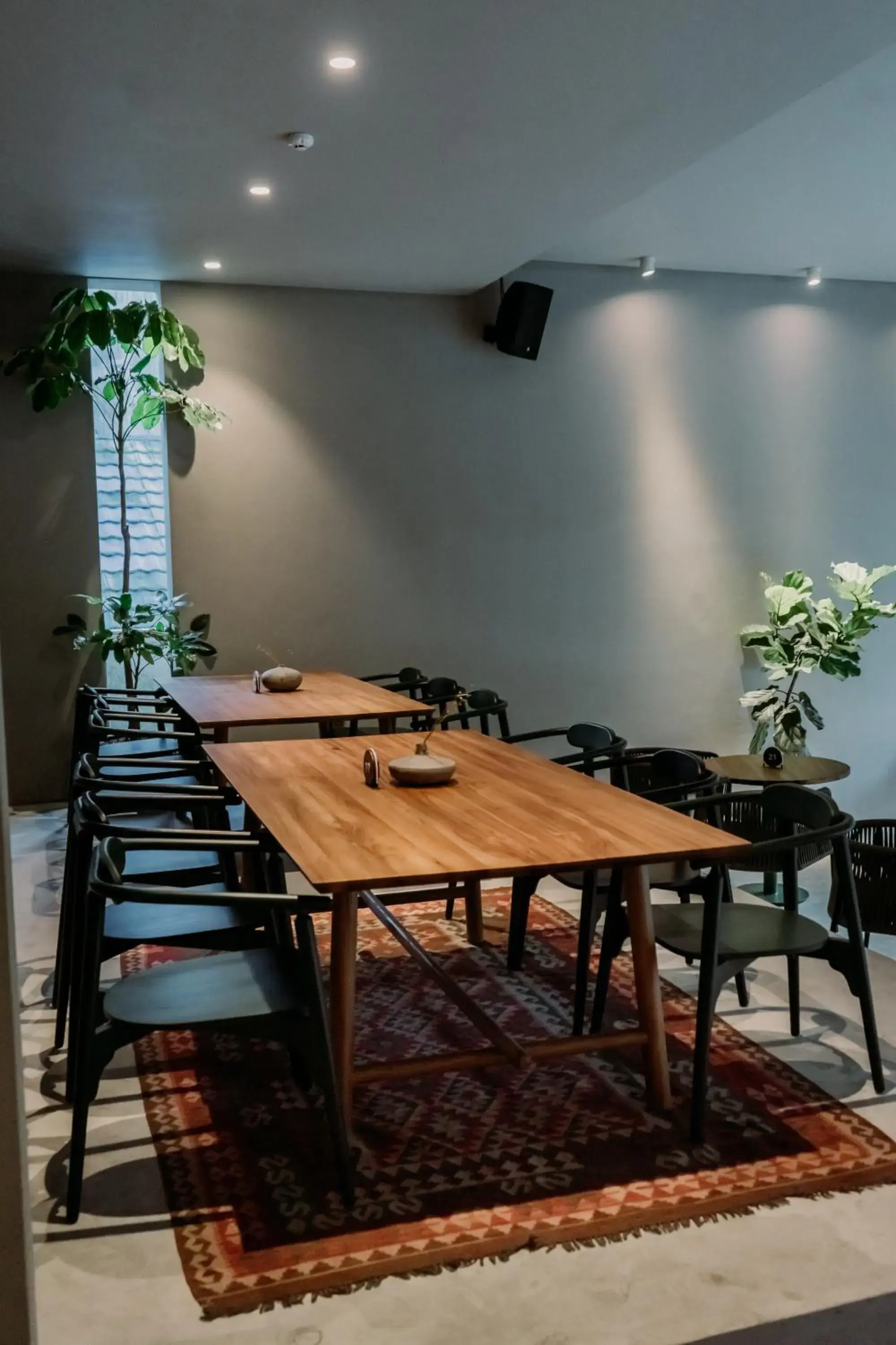 Restaurant/places to eat in Jiro Hotel Restaurant/places to eat in Jiro Hotel