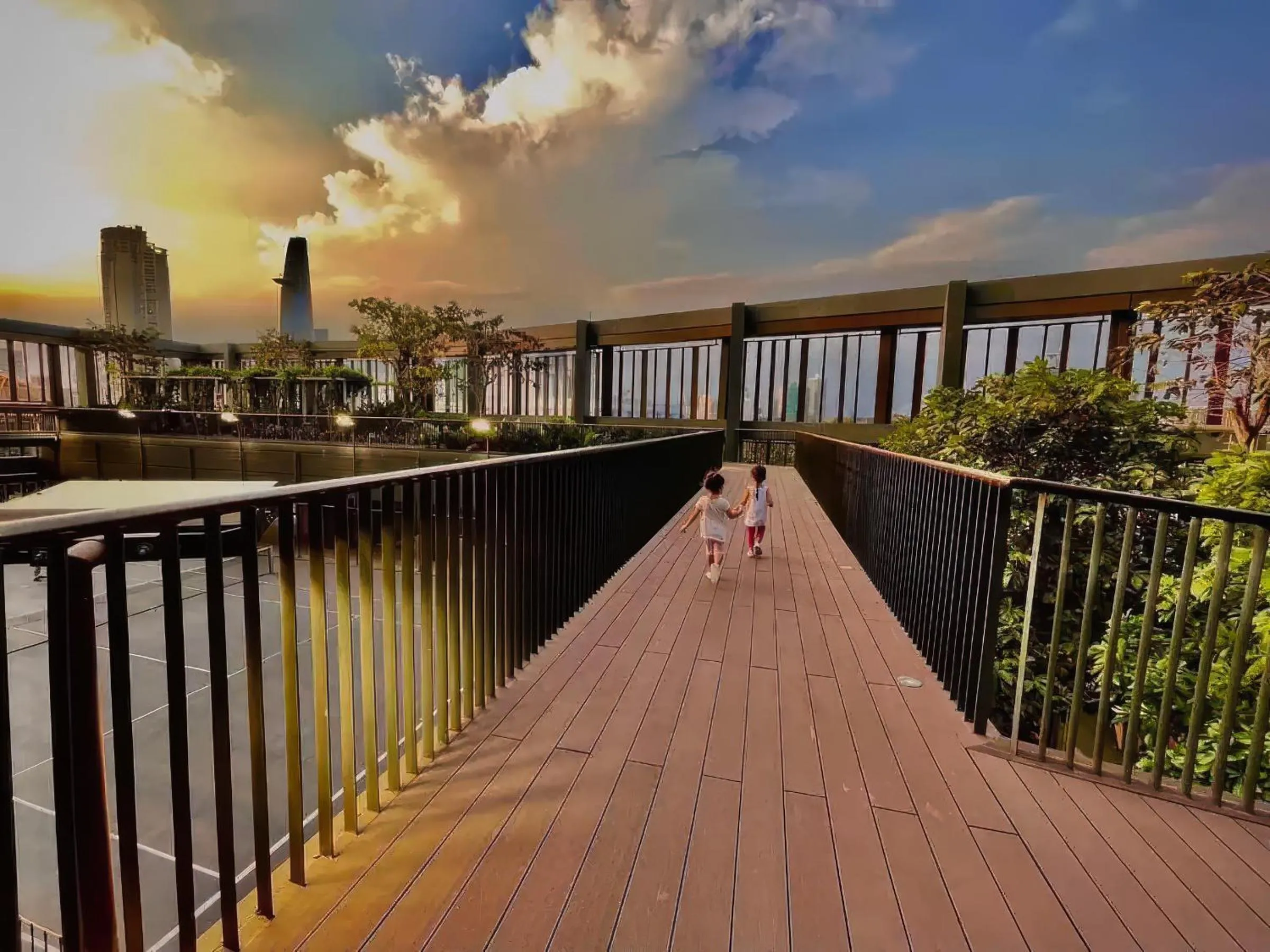 Day in Empire City Thủ Thiêm D2