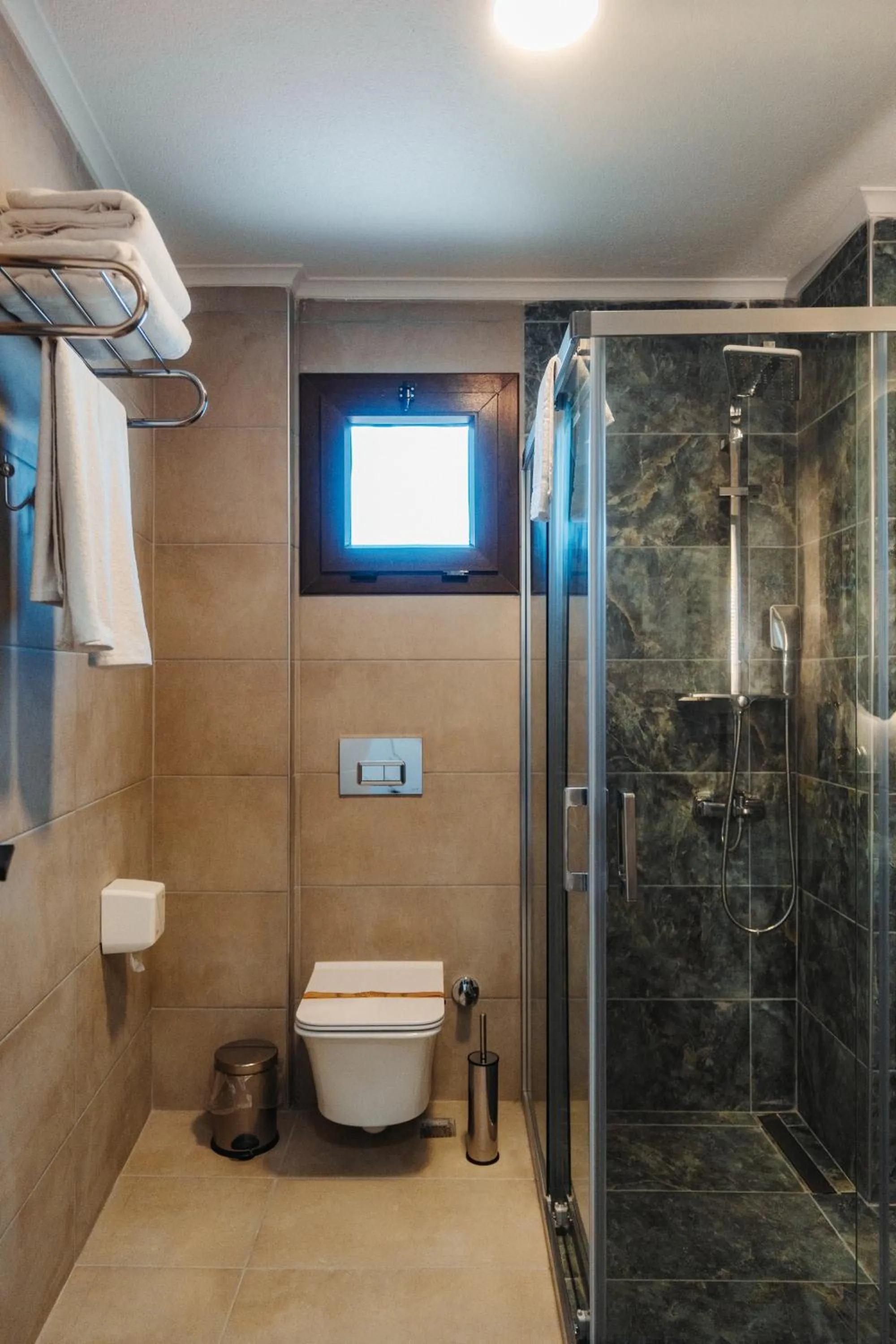 Shower in Rodones 1924