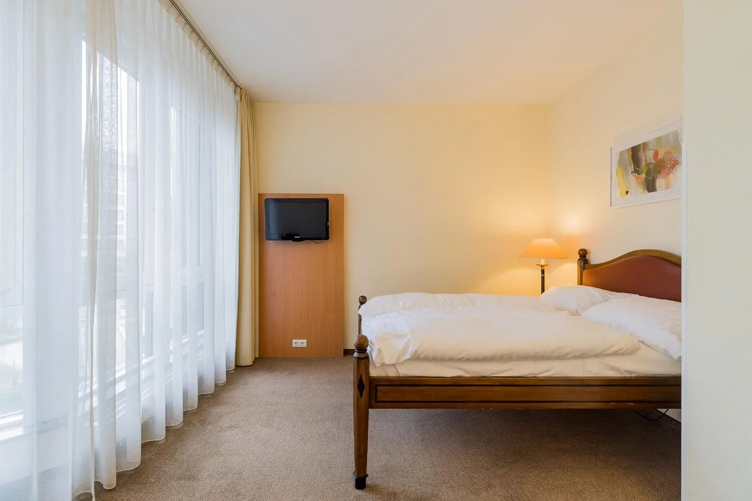 Bed in Apartmenthaus Berlin Mitte