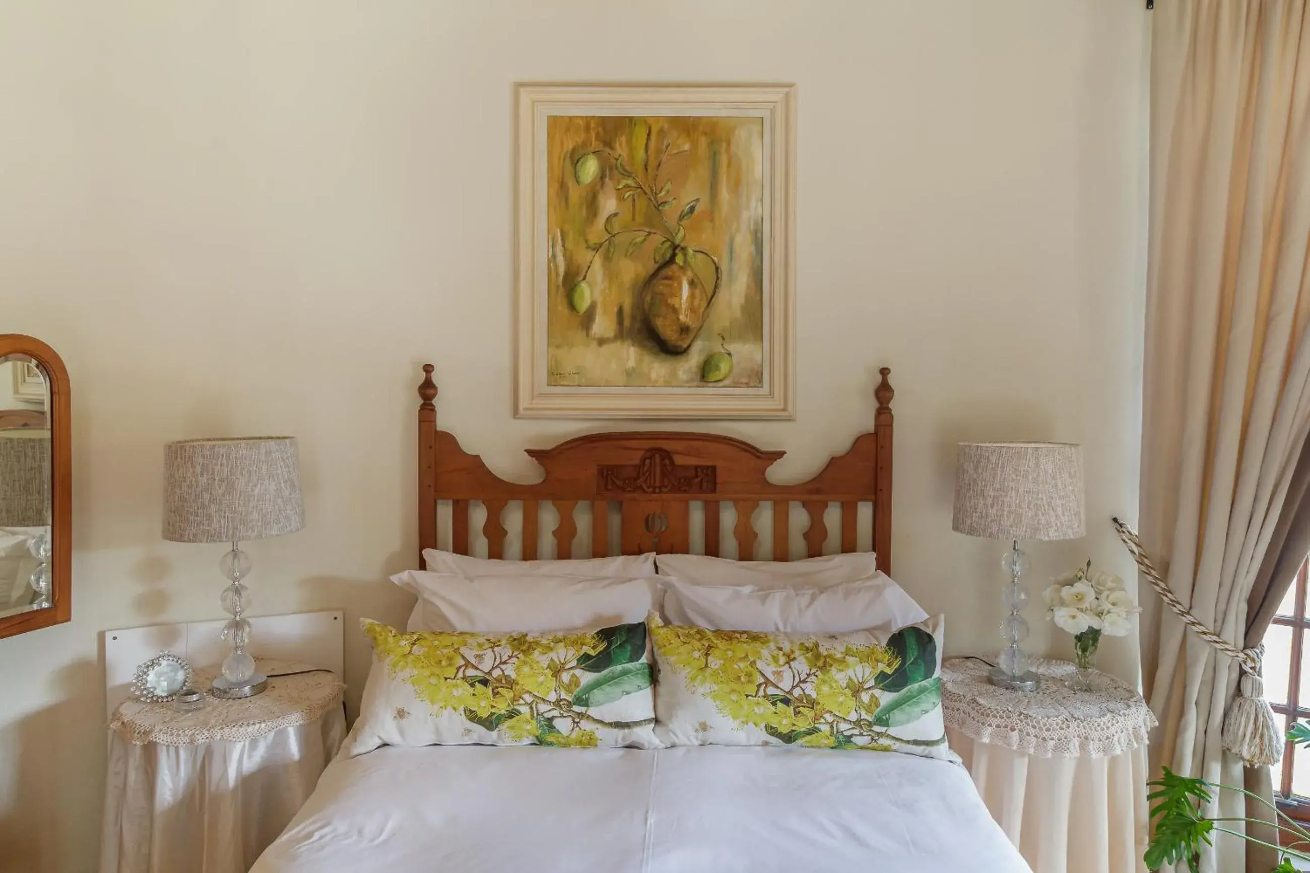 Family Room in Mountain Manor Family Room in Mountain Manor