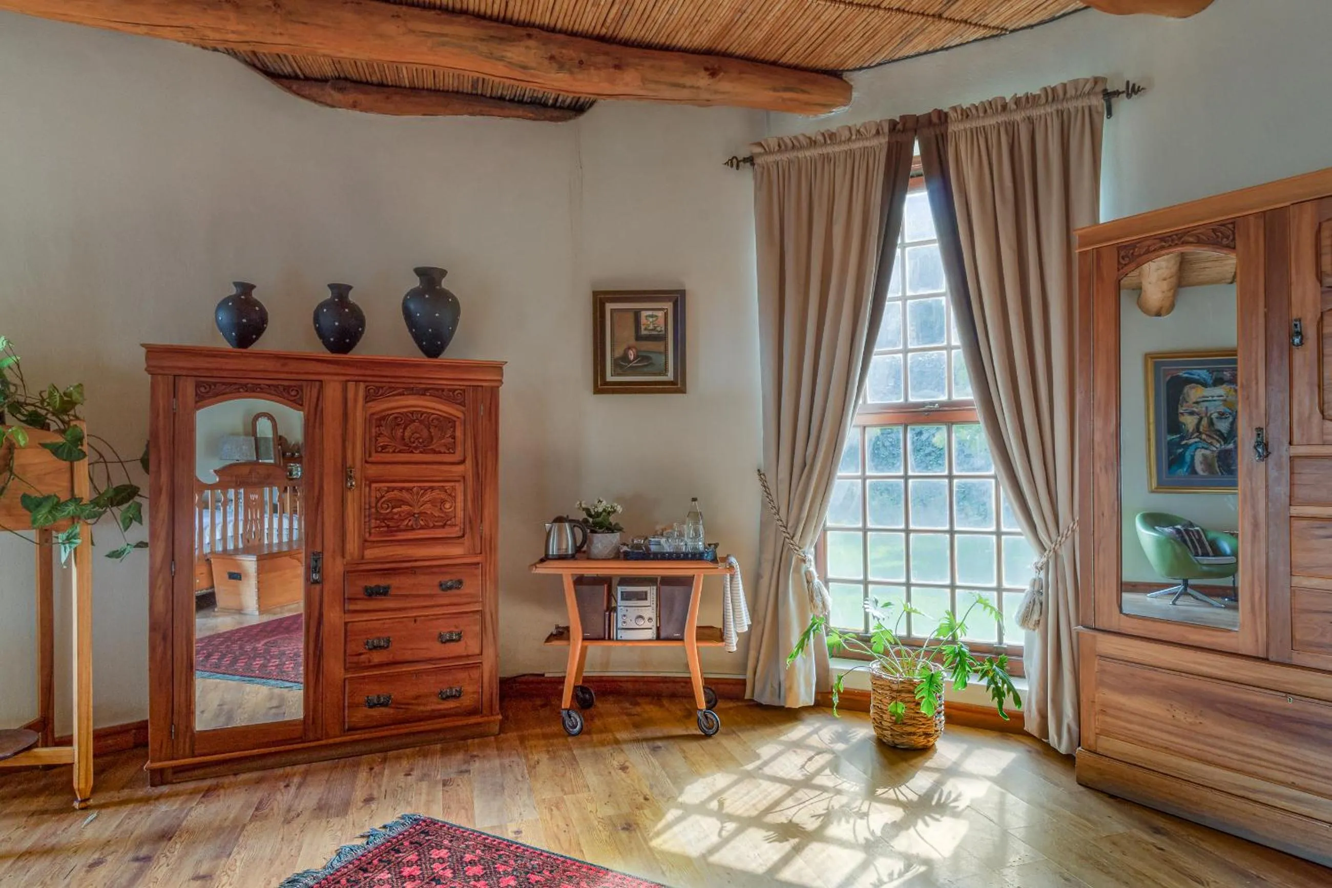 Coffee/tea facilities in Mountain Manor