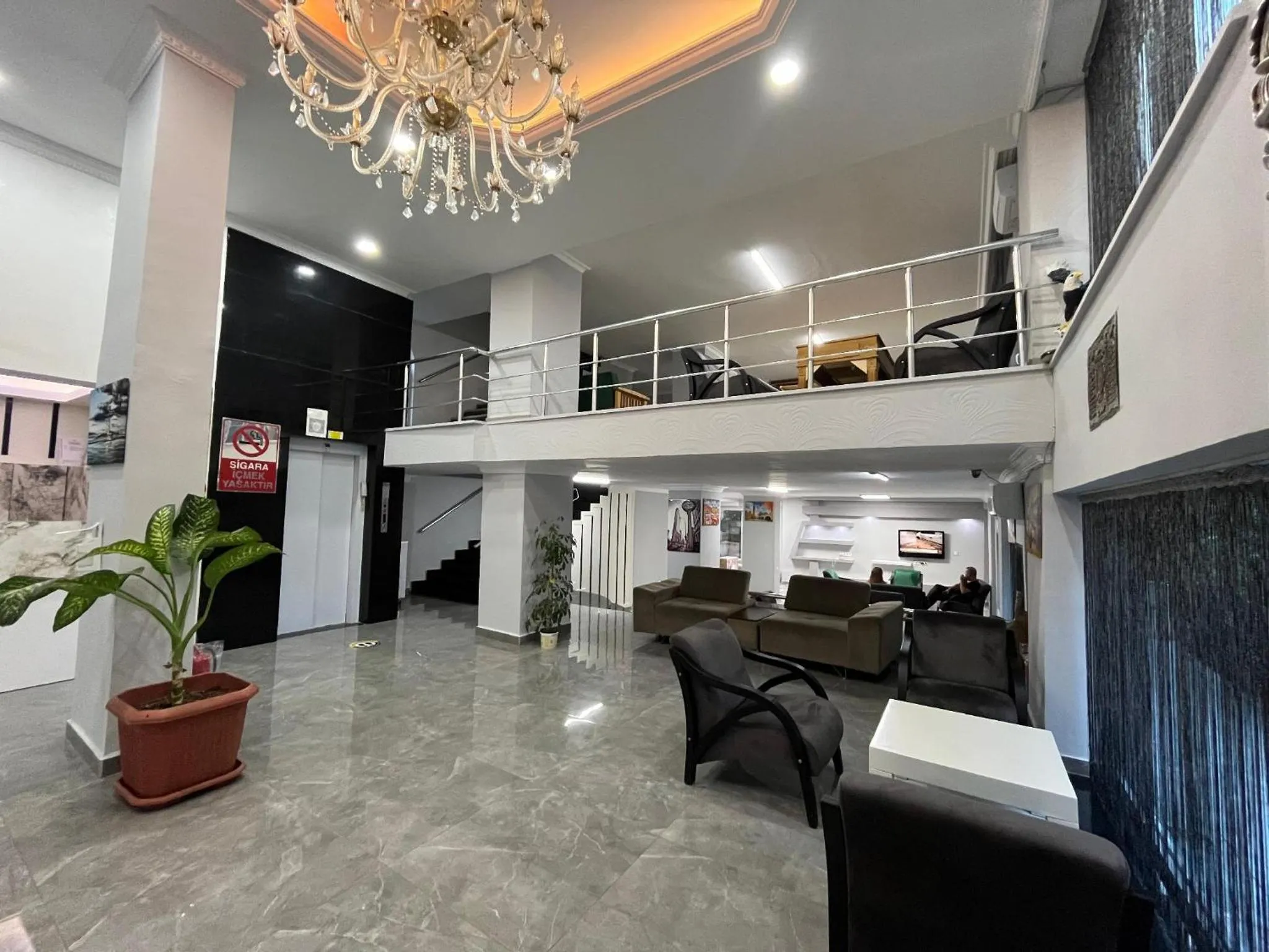 Lobby or reception in Deluxe Ersoy Hotel