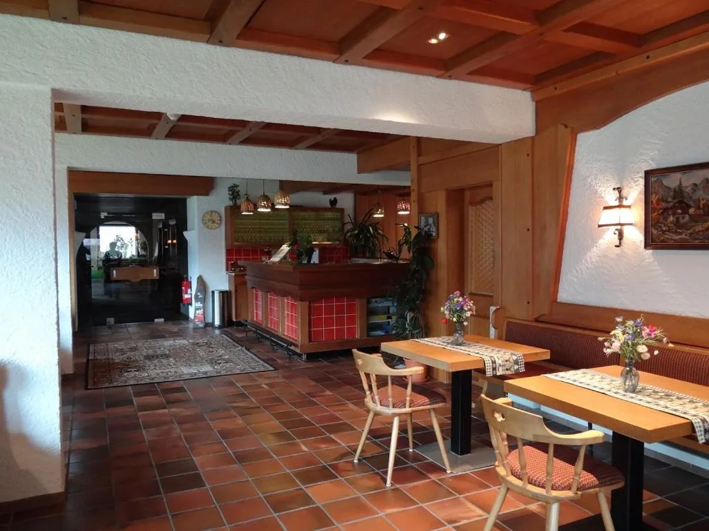 Restaurant/places to eat in Alpenhotel Waidmannsheil