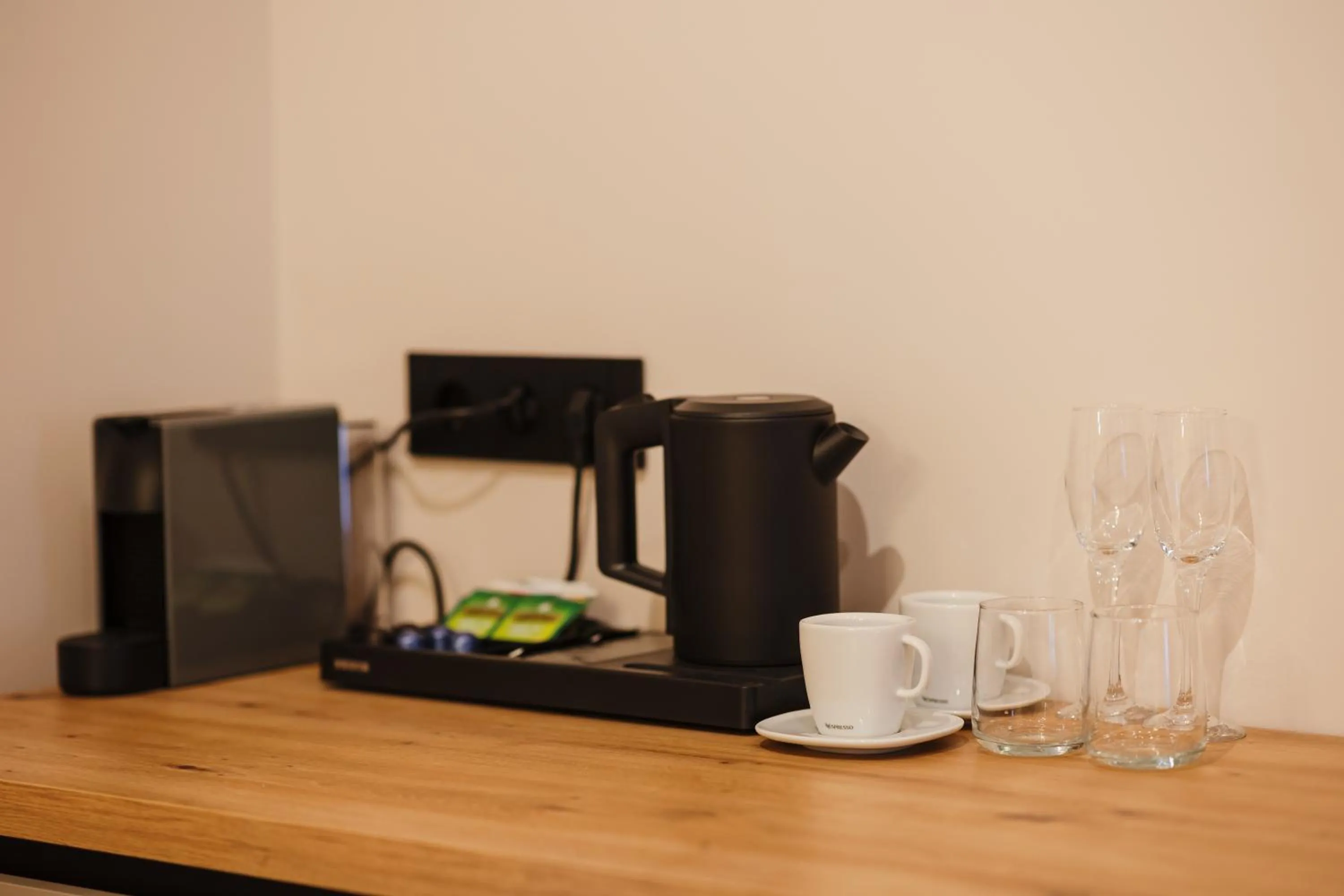Bloom Downtown Suites