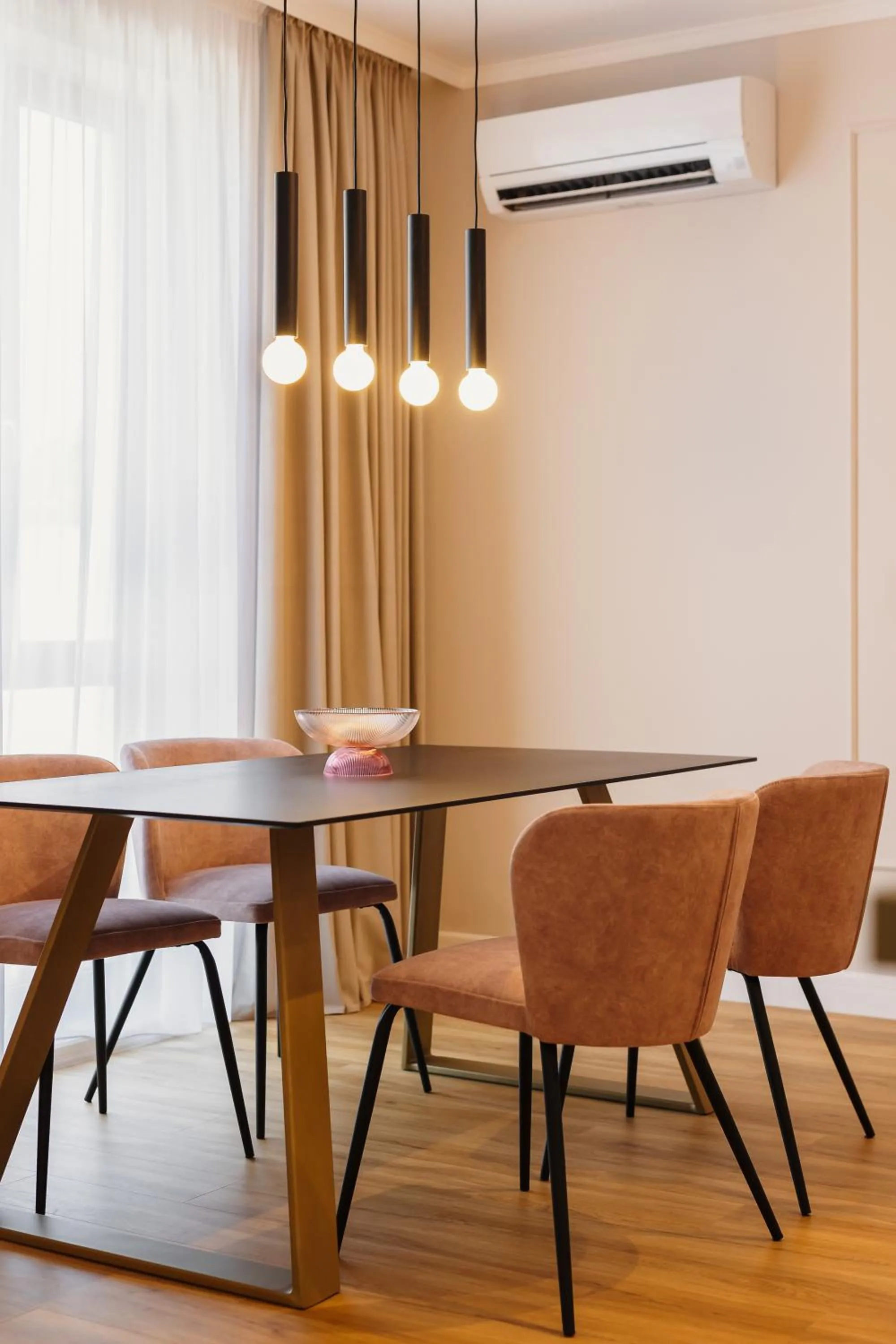 Bloom Downtown Suites