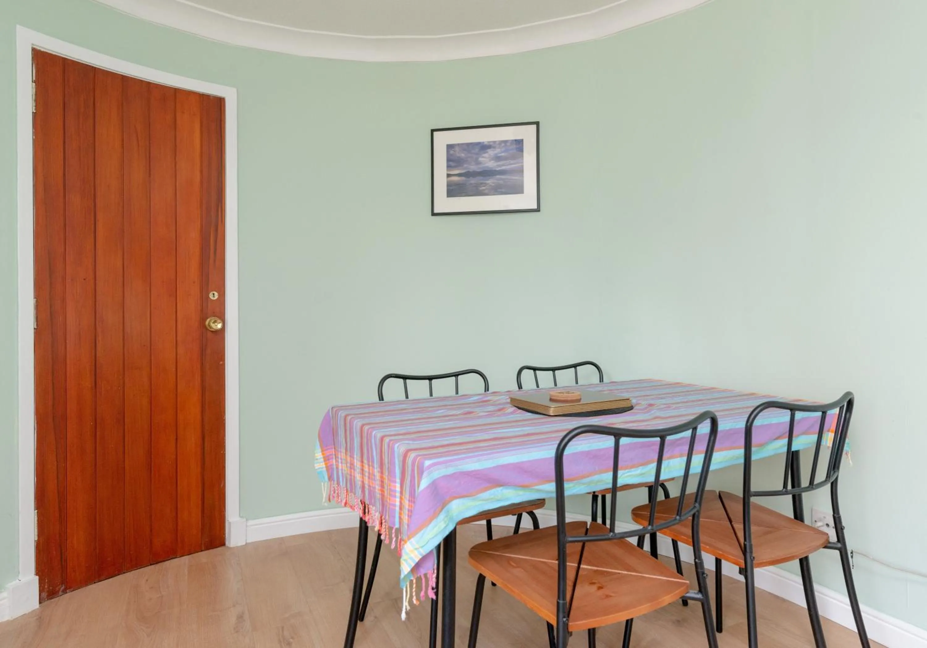 Dining area in Canongate - 357