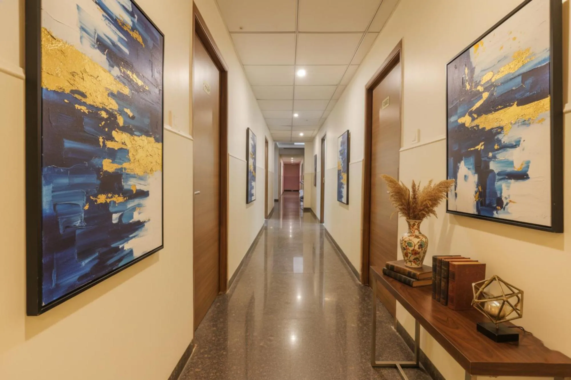 FabHotel MRV Inn