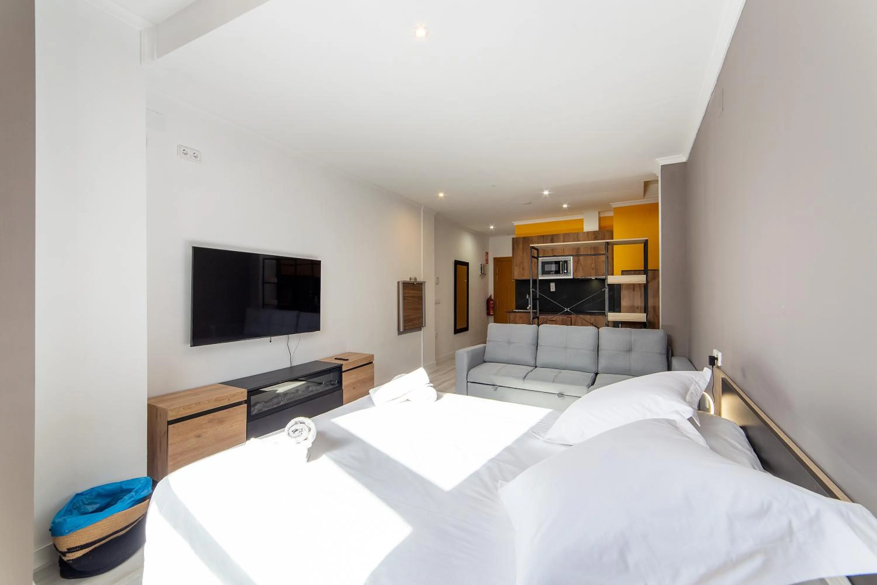 Photo of the whole room, Bed in Albufera Dreams Nature Suites