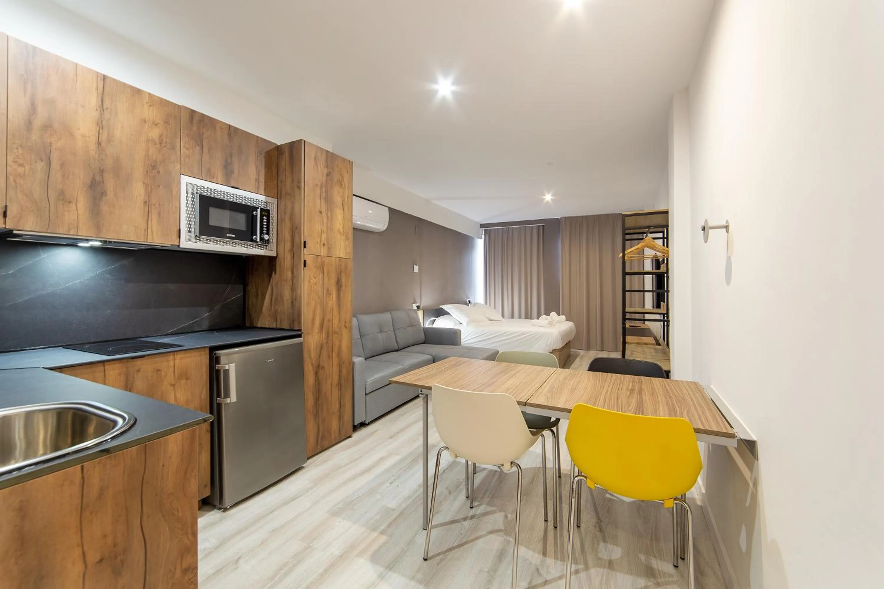 Kitchen or kitchenette in Albufera Dreams Nature Suites