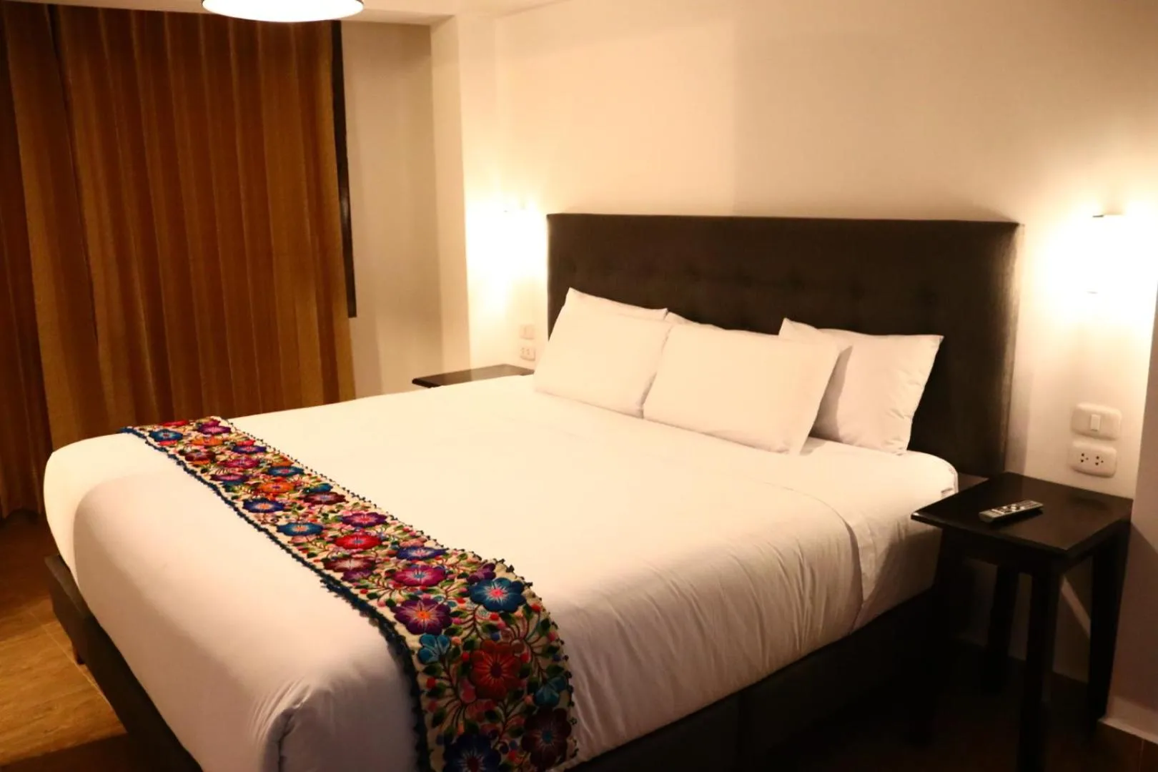 Bed in Tikal Inn Machupicchu