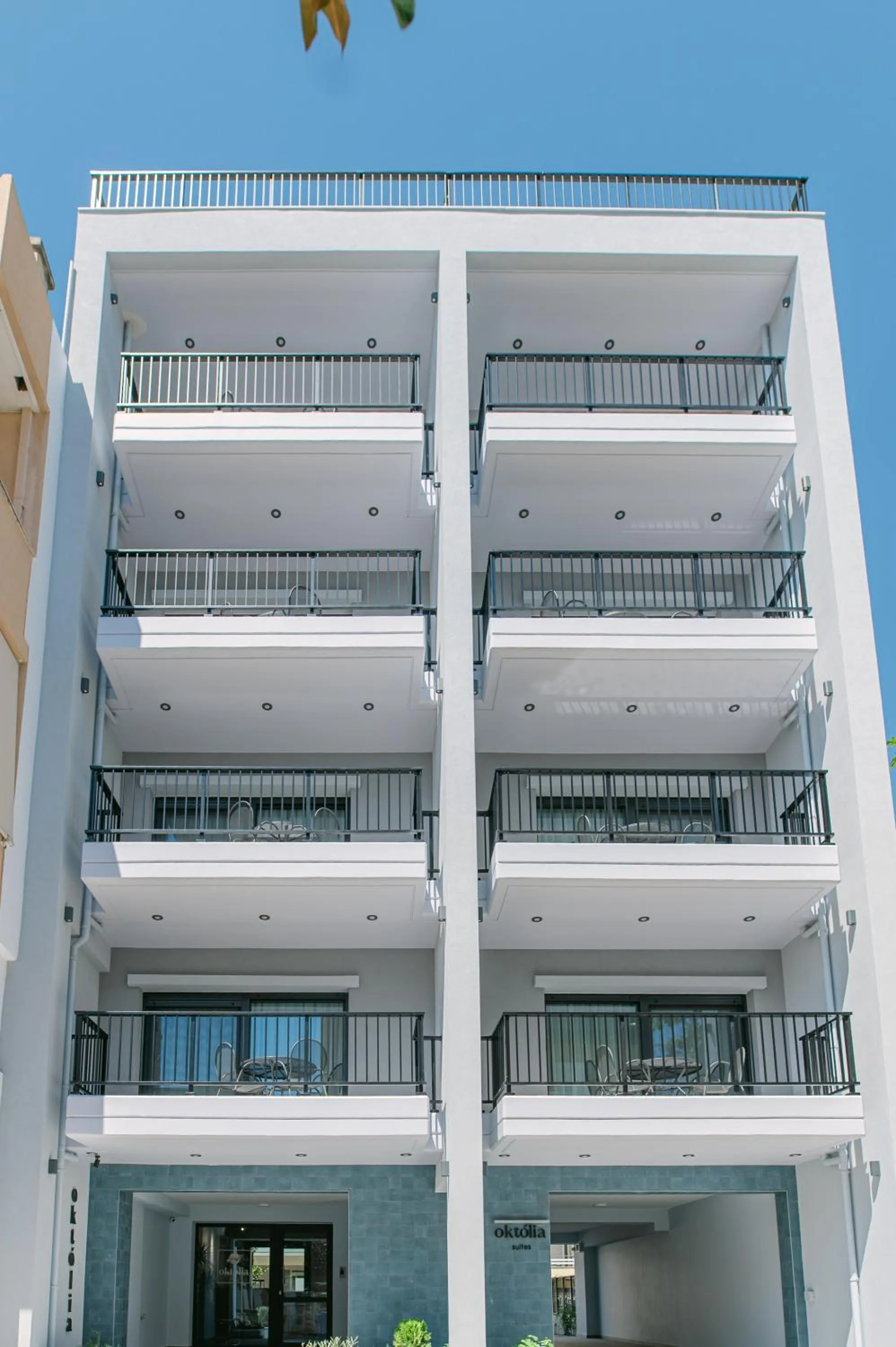 Facade/entrance in Oktolia suites