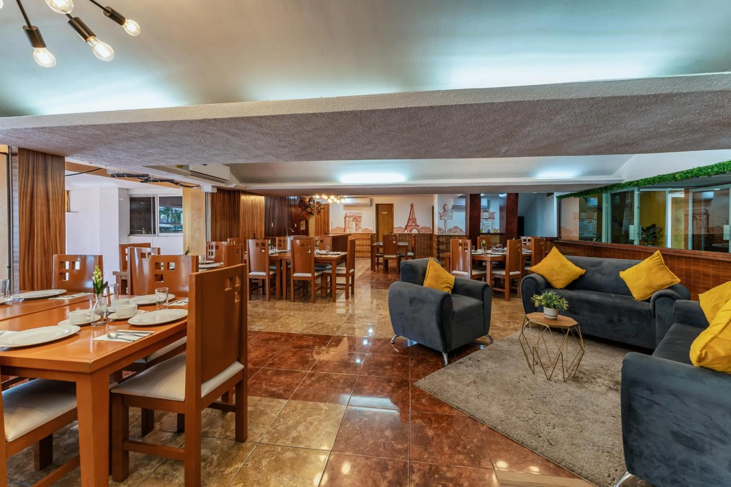Restaurant/places to eat in Hotel Plaza Mirador, Ciudad del Carmen