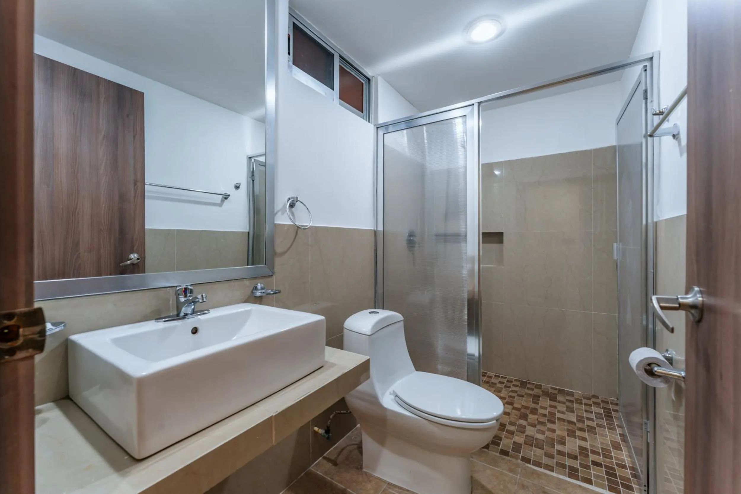 Bathroom in Hotel Plaza Mirador, Ciudad del Carmen