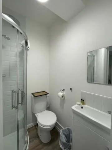 Bathroom in Market 1