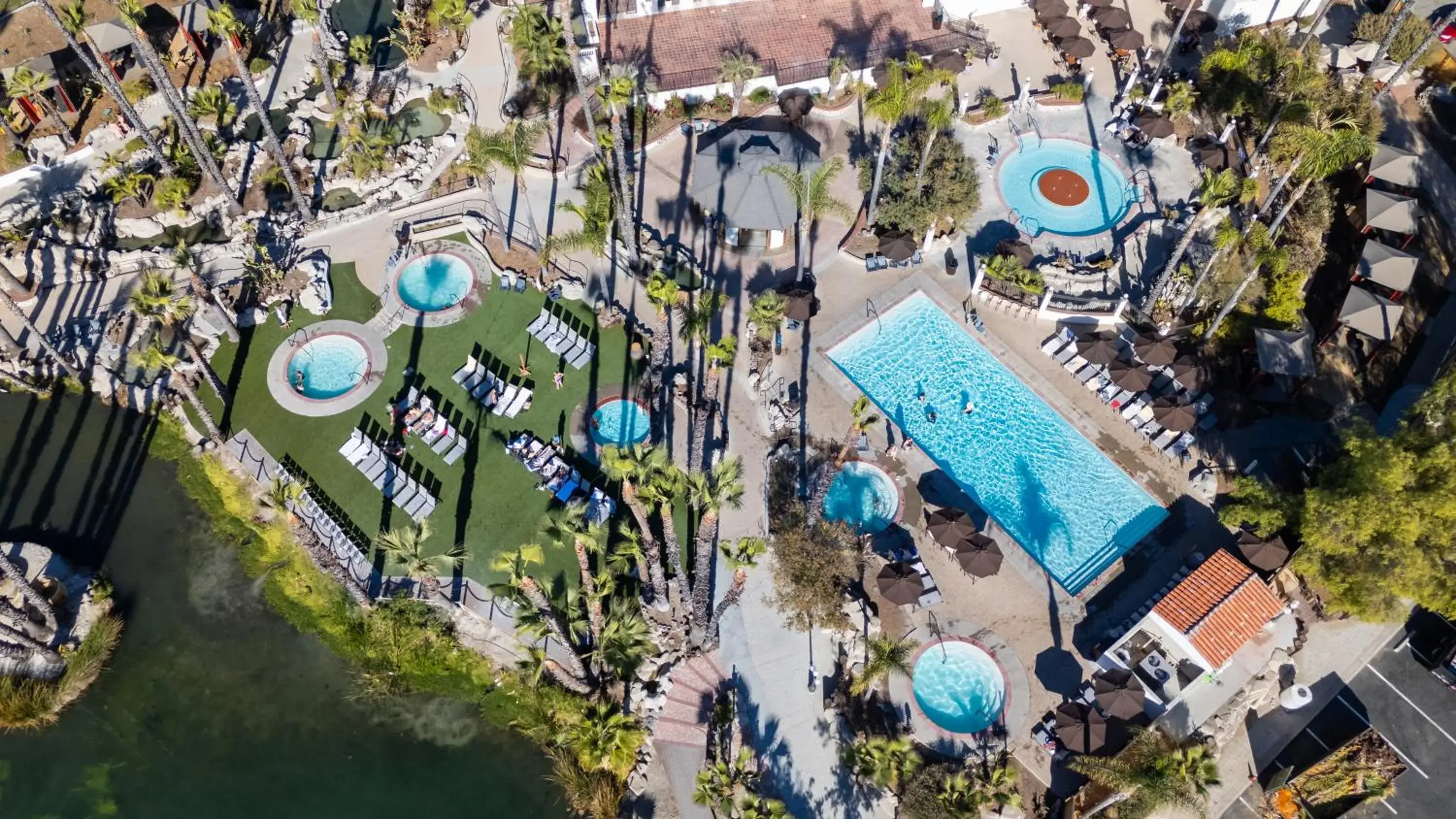 Swimming pool in Murrieta Hot Springs Resort Swimming pool in Murrieta Hot Springs Resort