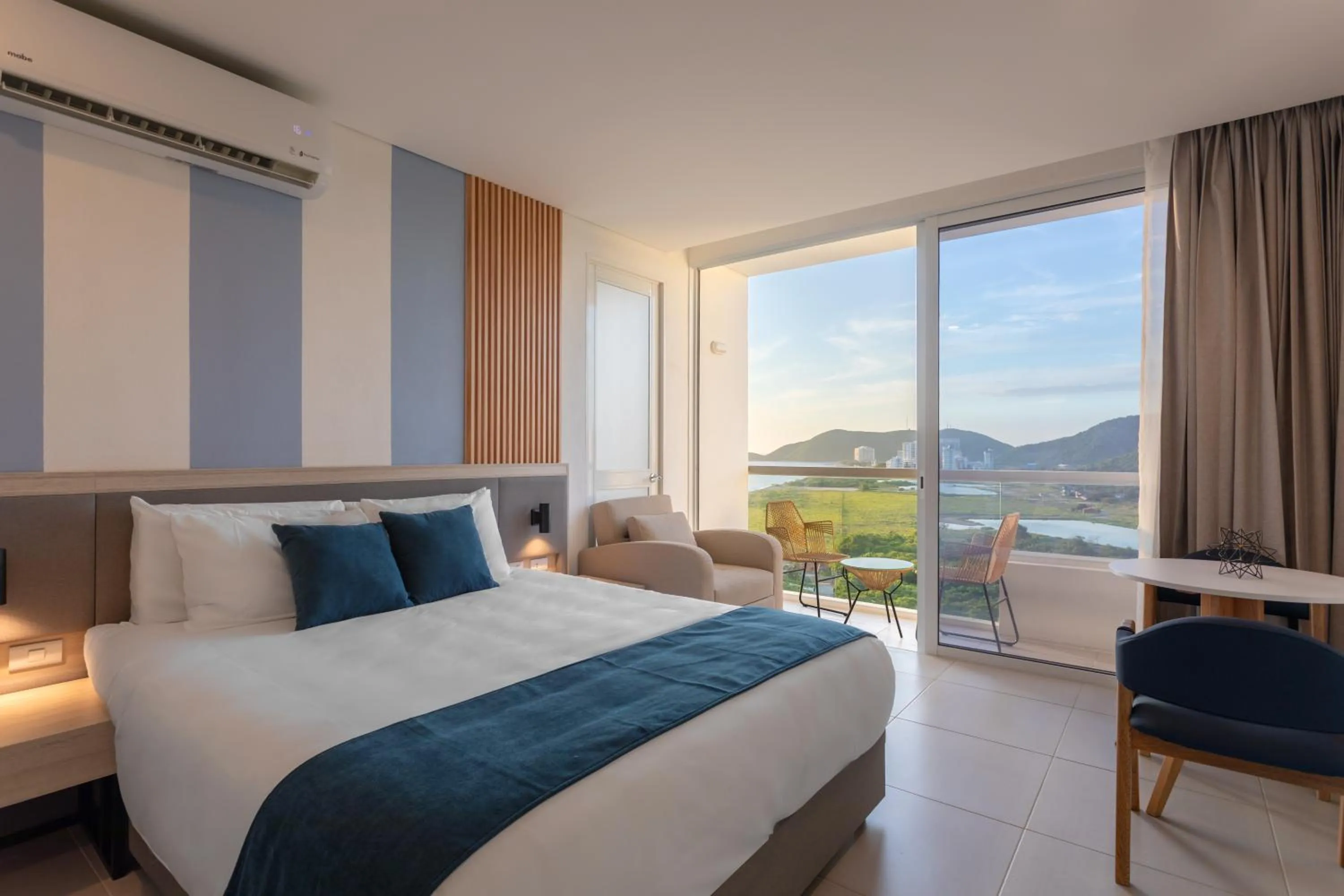 Bed in Hotel Porto Horizonte All inclusive By OxoHotel