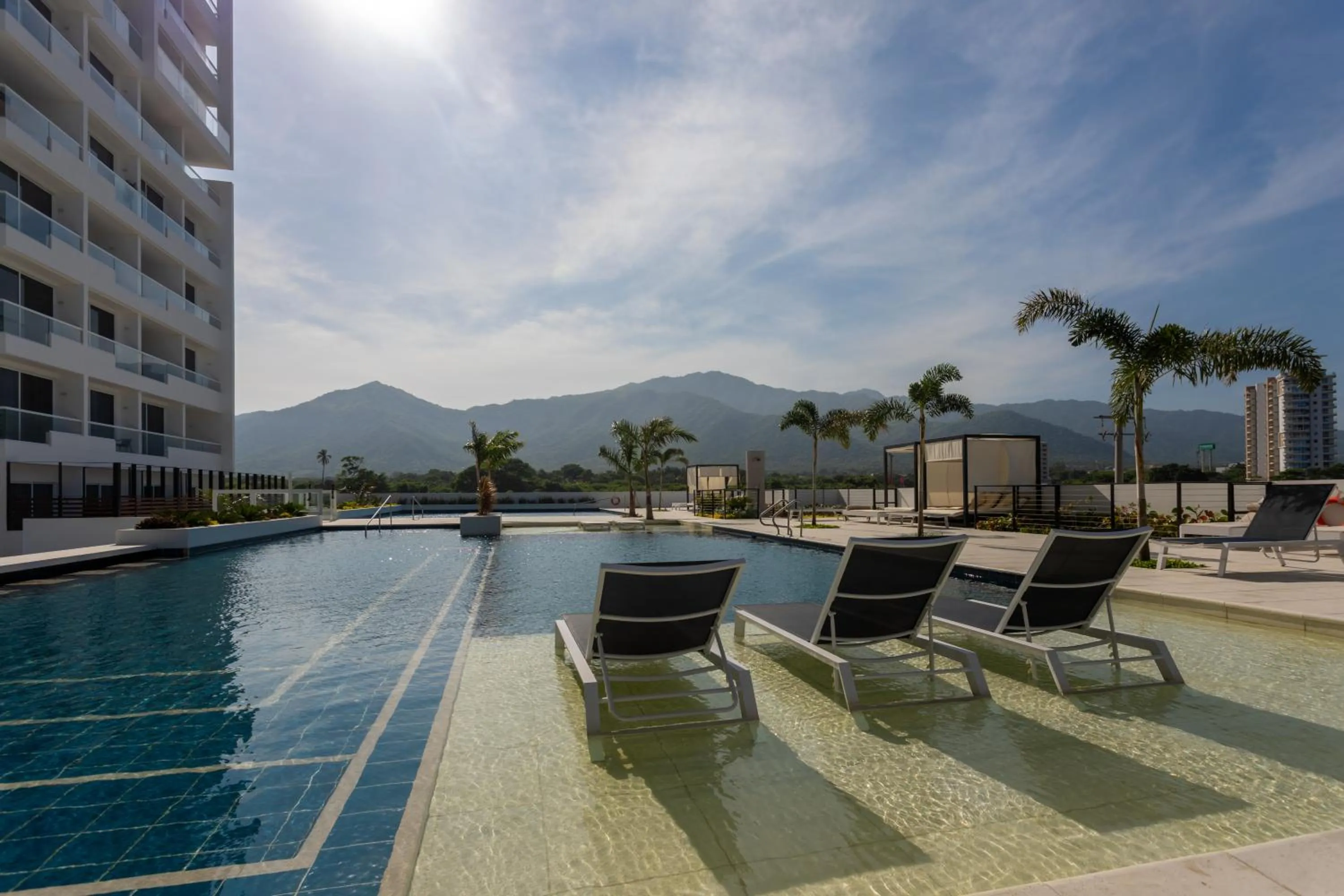 Swimming pool in Hotel Porto Horizonte All inclusive By OxoHotel