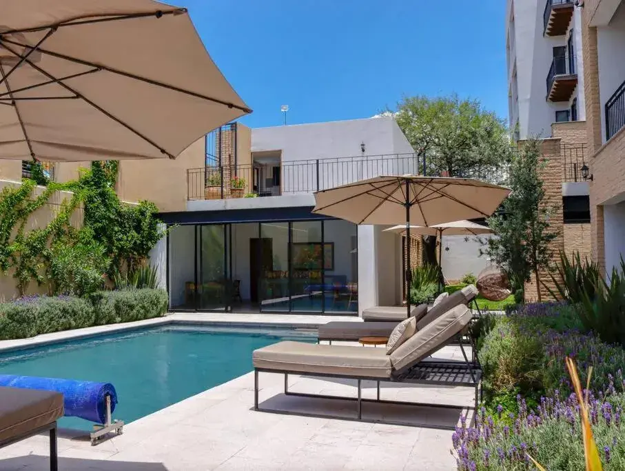 Property building in Loft Residencias la Estacion San Miguel de Allende Property building in Loft Residencias la Estacion San Miguel de Allende