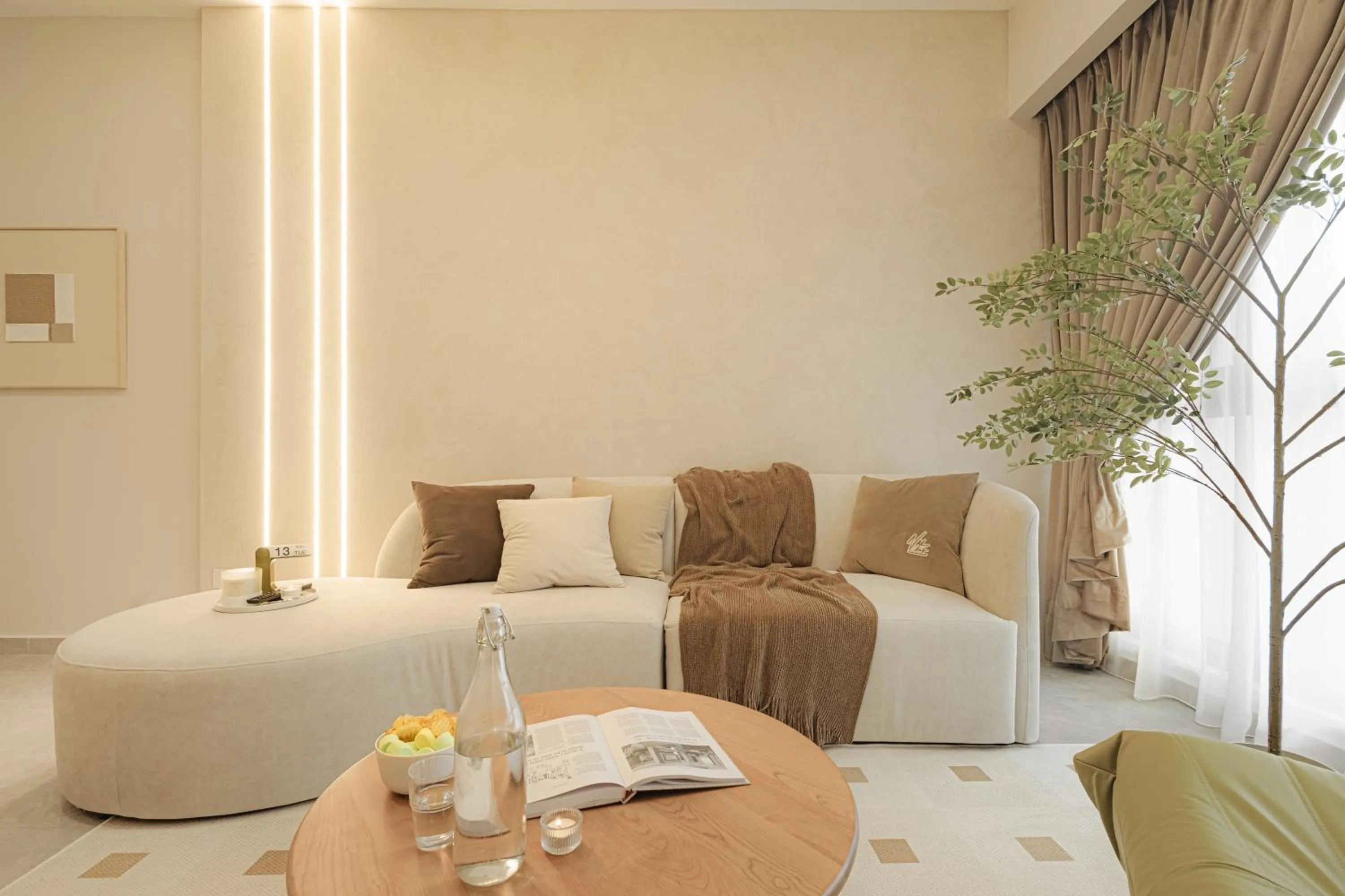 Living room in NaiBnB in Agile Bukit Bintang - 5 mins walk to TRX