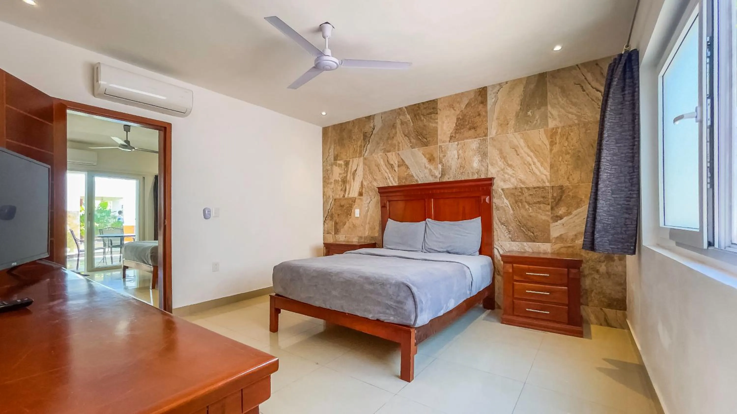 Bed in Quinta Alberto Boutique Hotel