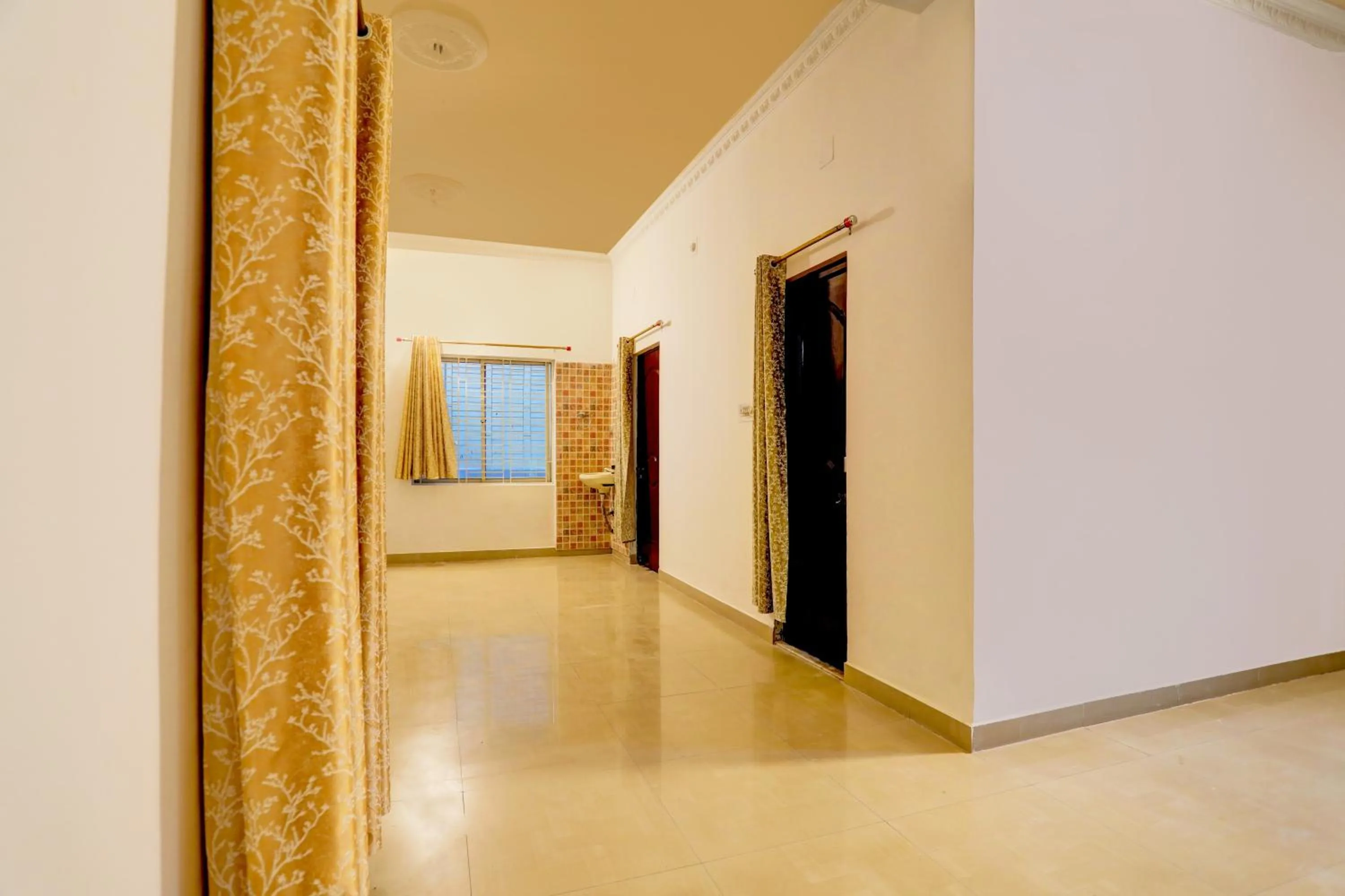 Lobby or reception in Hotel O Ayendri Premium Guest House