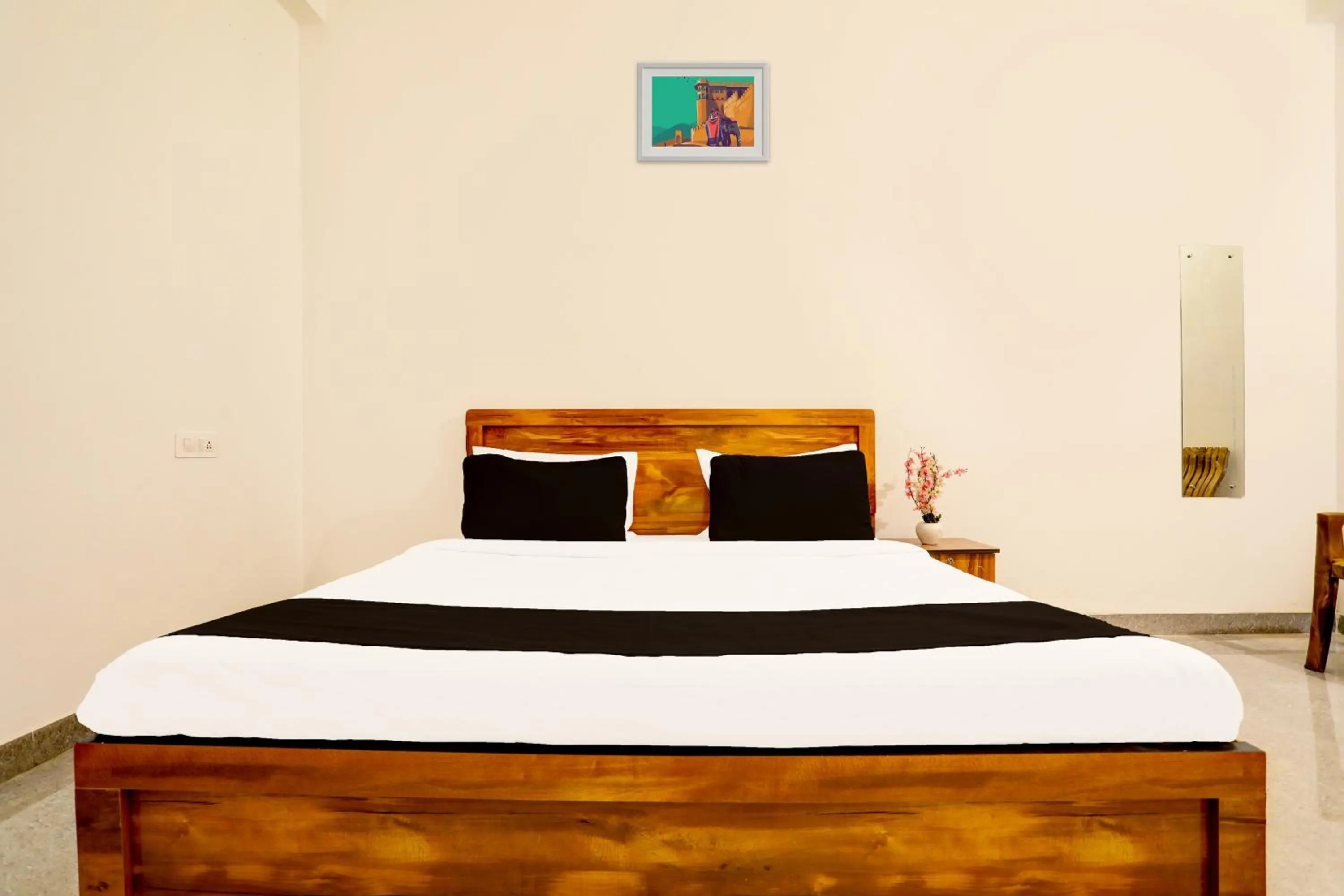 Bedroom, Bed in Hotel O Ayendri Premium Guest House