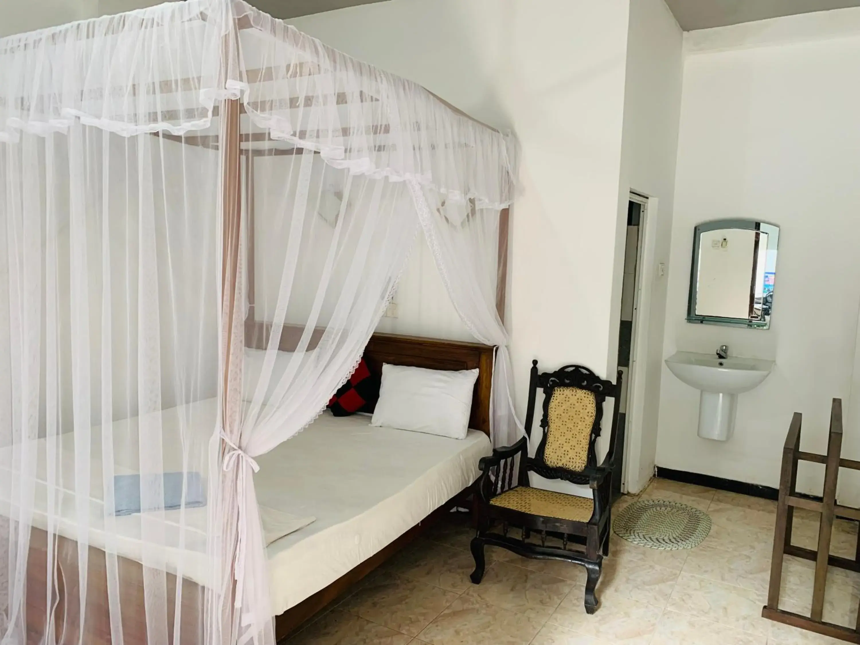 Standard Double Room with Fan - single occupancy in Calidan Standard Double Room with Fan - single occupancy in Calidan