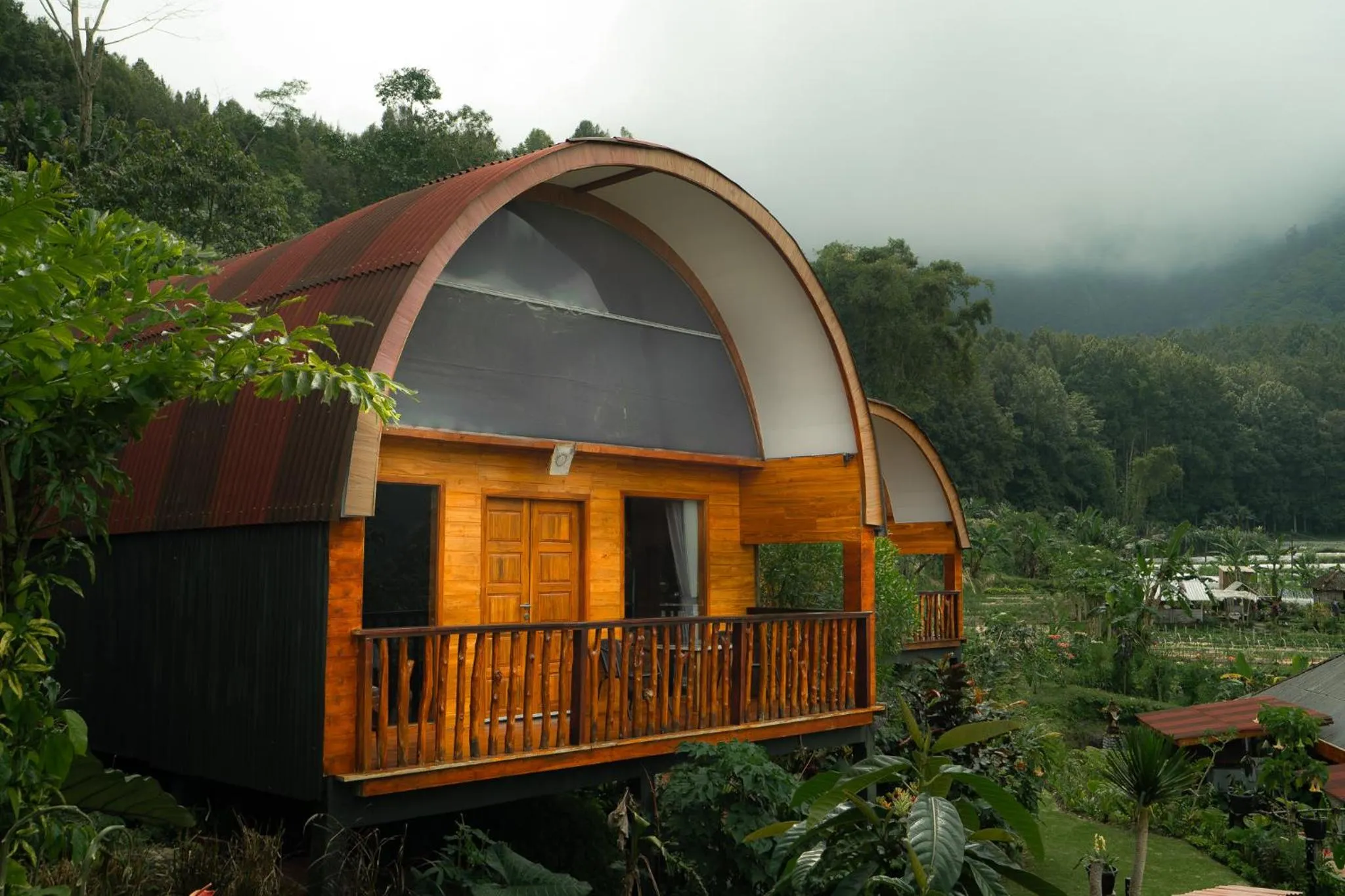 Property building in Pondanu Living