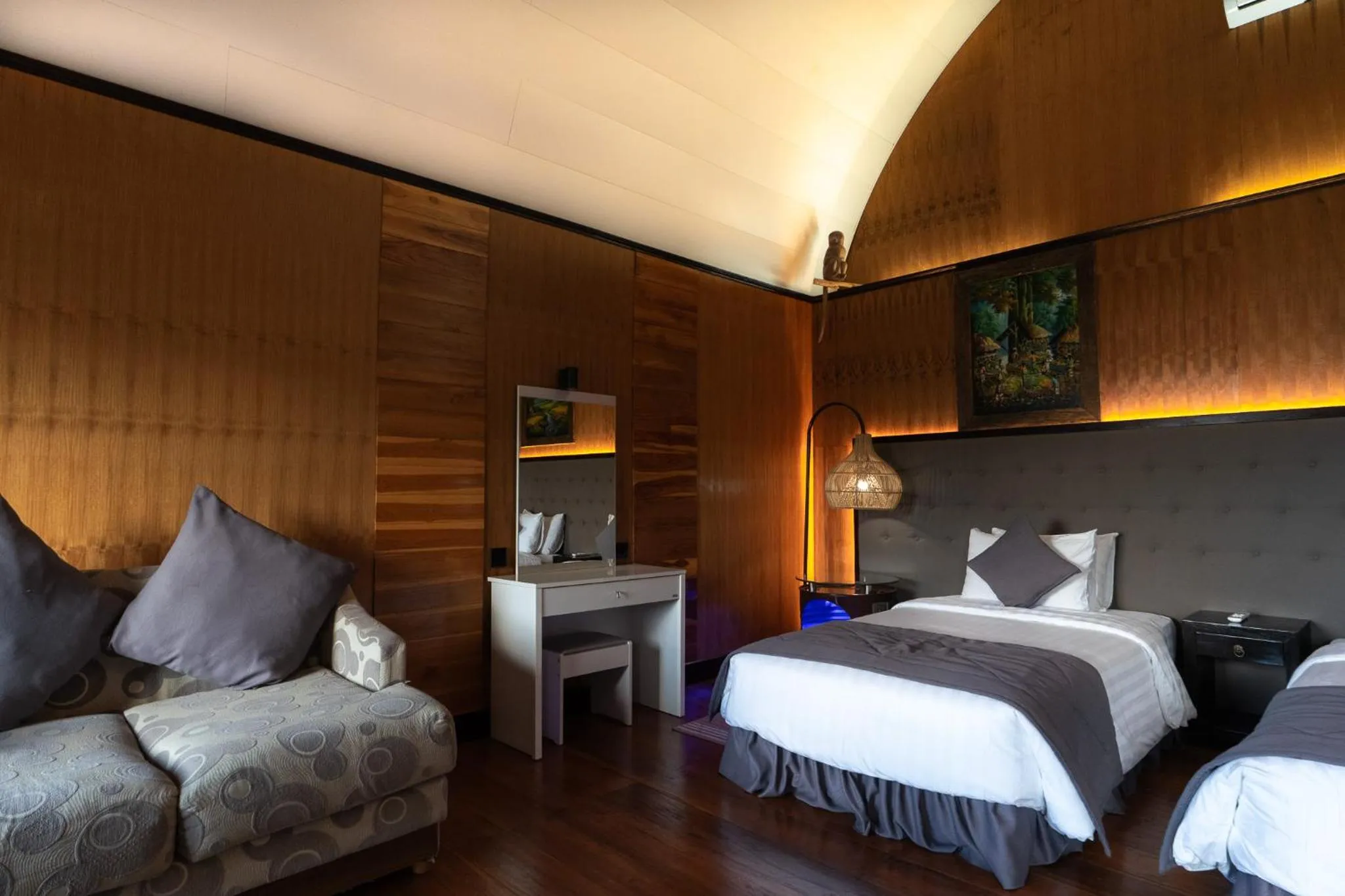 Bed in Pondanu Living