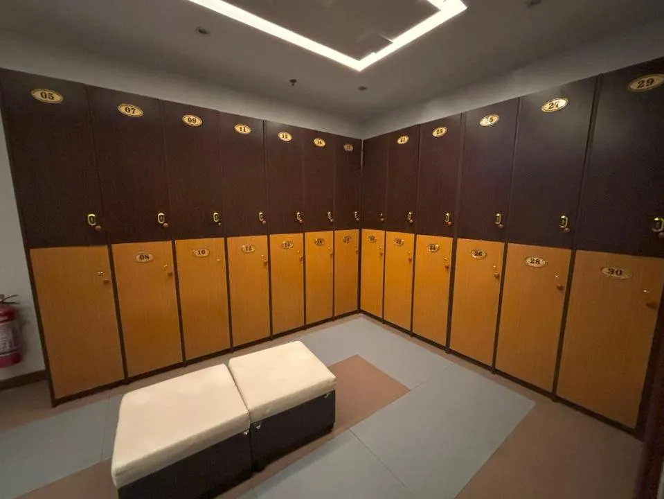 Spa and wellness centre/facilities in Lido De Paris Hotel