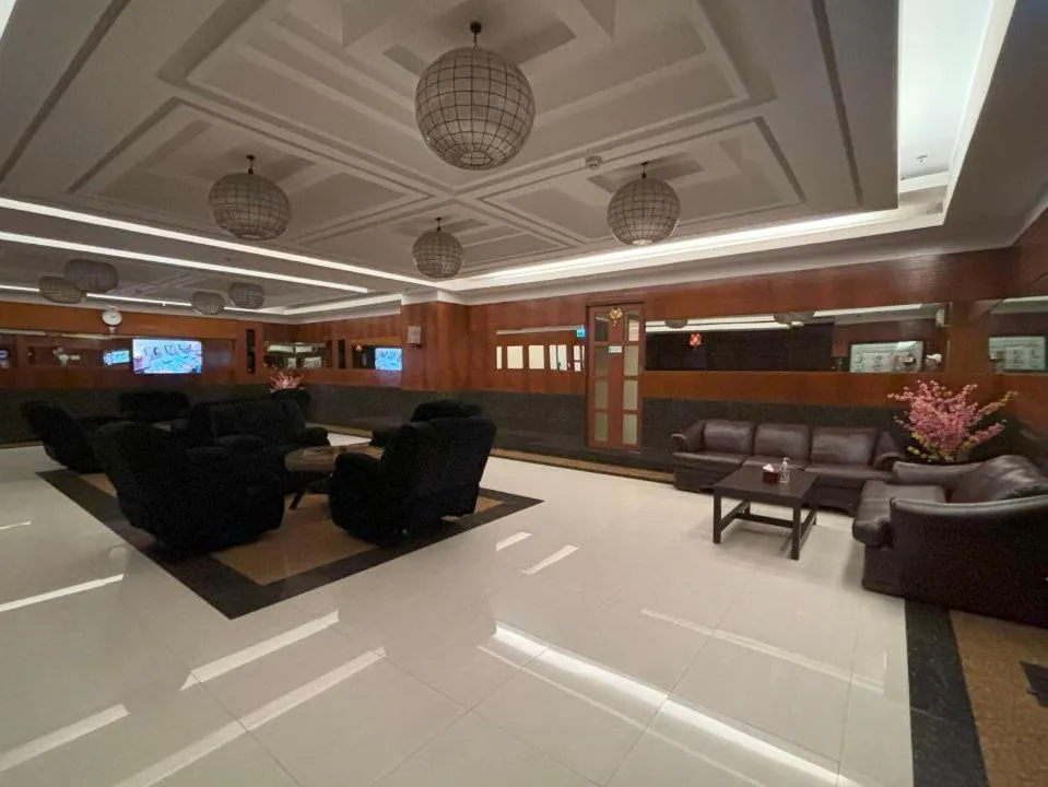 Spa and wellness centre/facilities in Lido De Paris Hotel