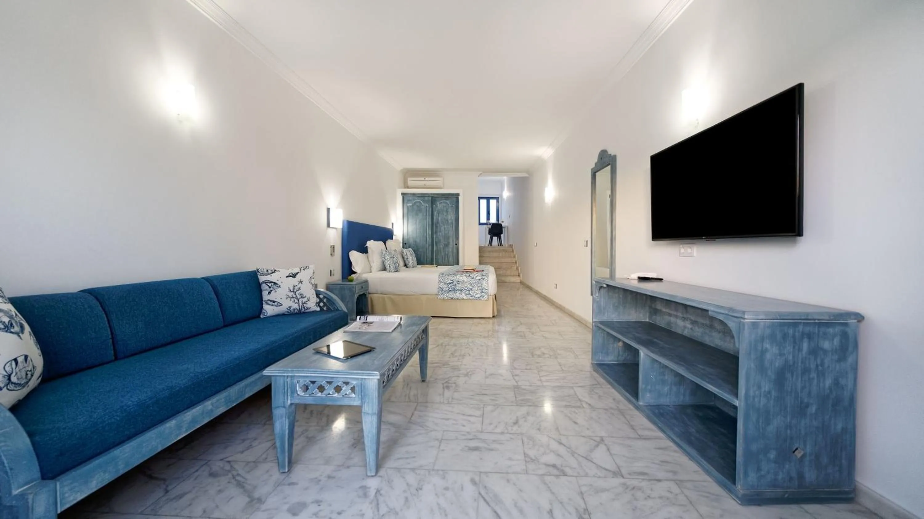 TV and multimedia in Apartamentos Igramar MorroJable - Adults Only