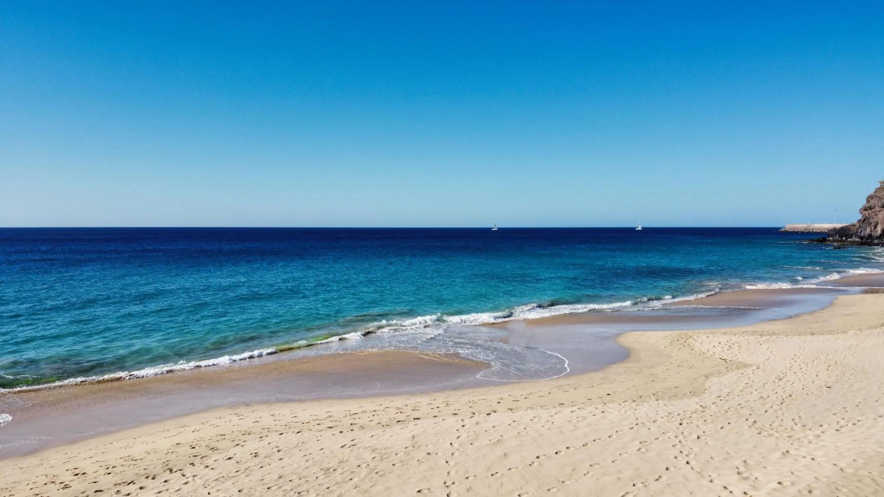 Beach in Apartamentos Igramar MorroJable - Adults Only
