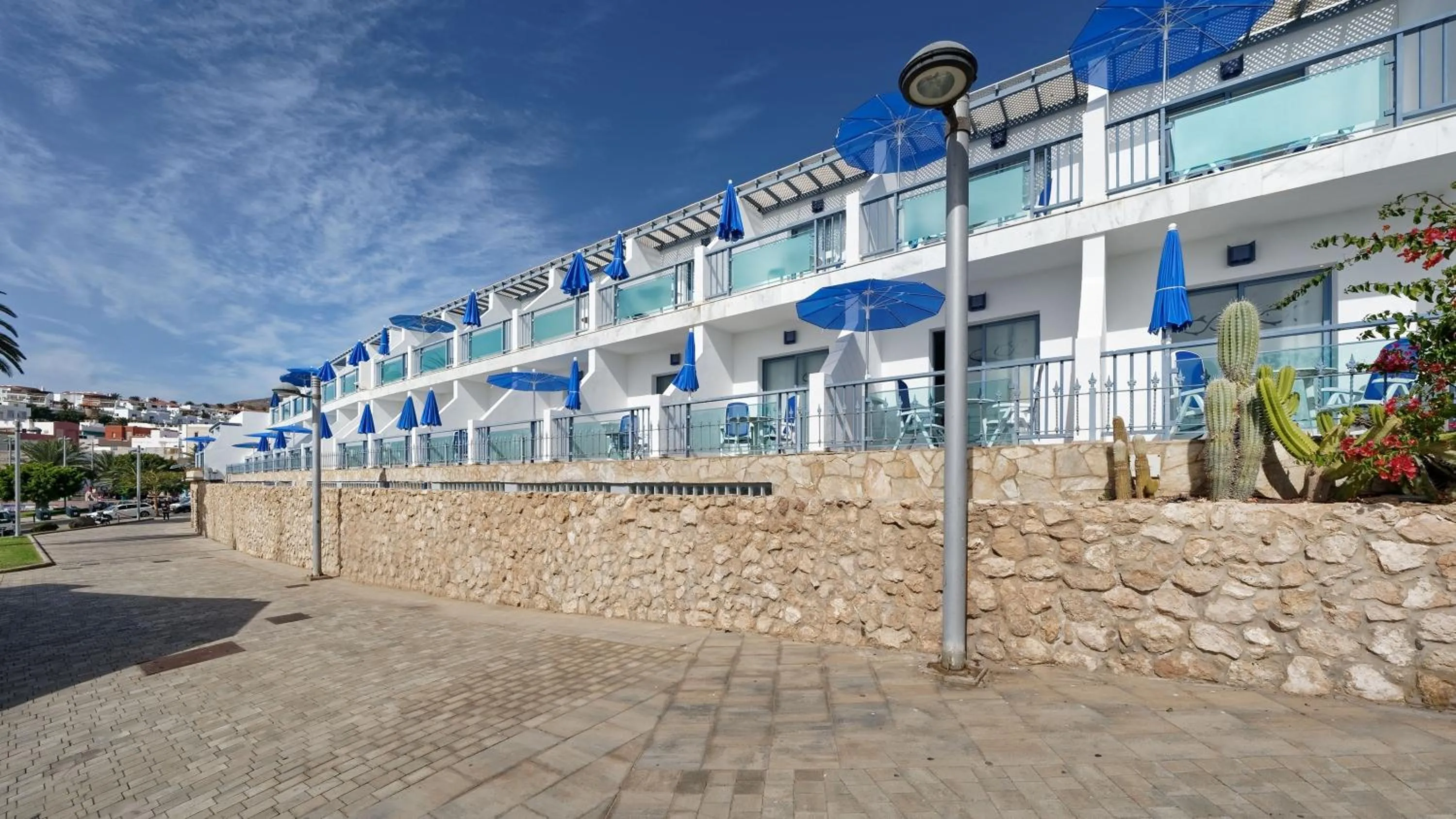 Property building in Apartamentos Igramar MorroJable - Adults Only
