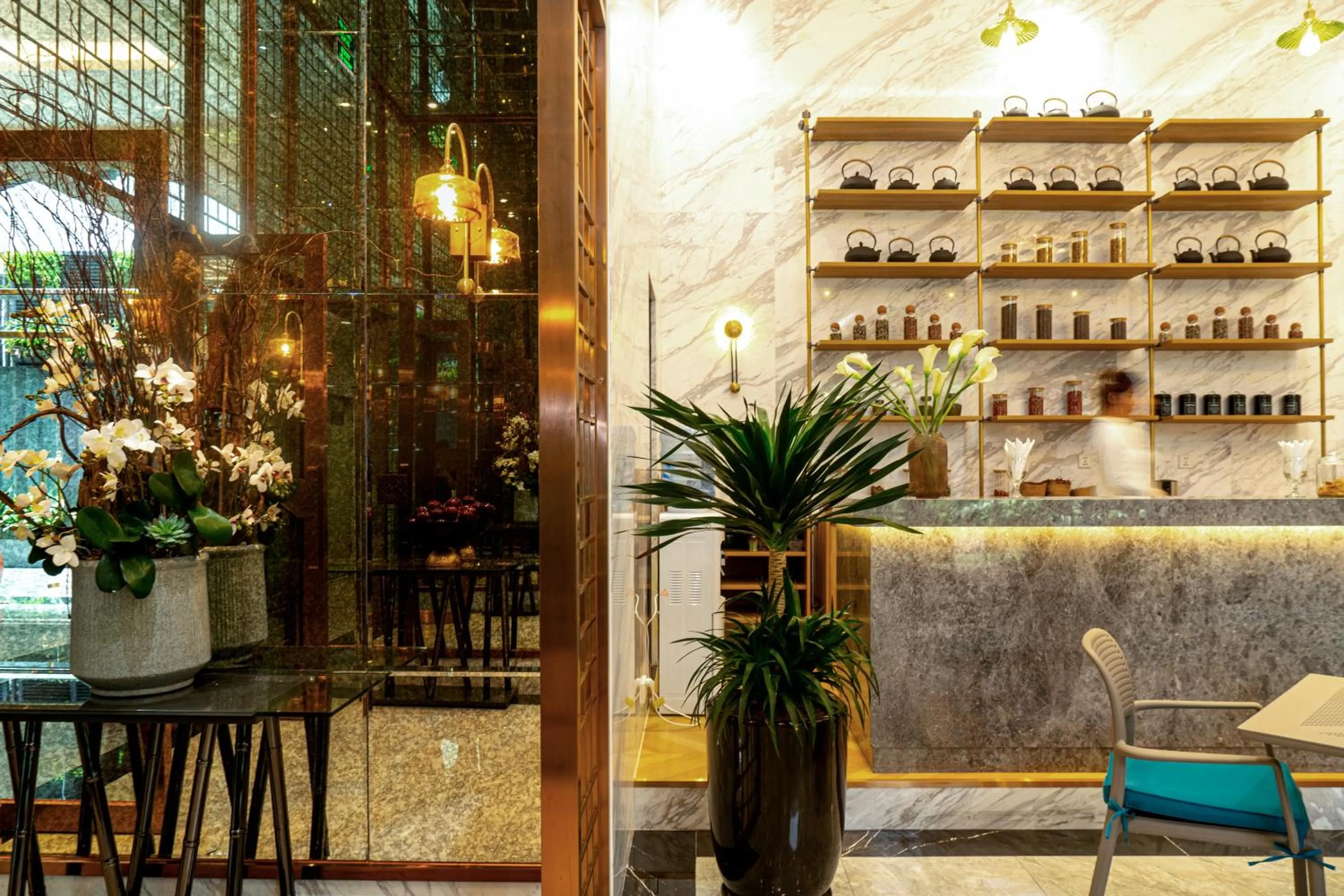 Lounge or bar in The Gloria Serviced Apartment by Silk Path