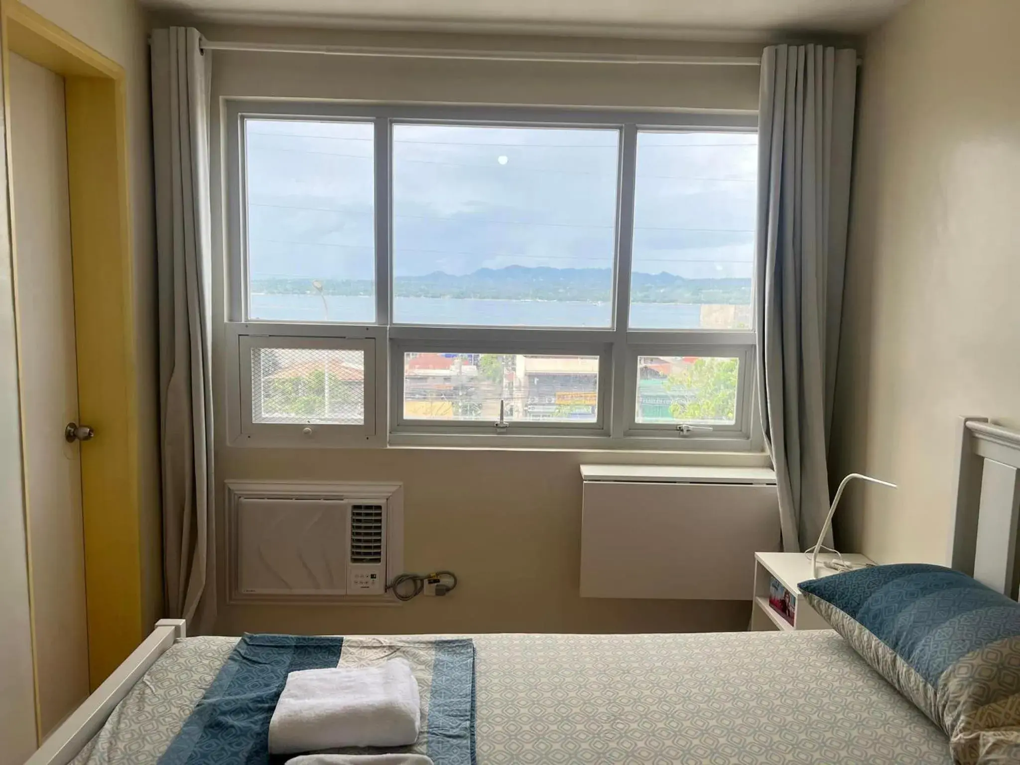 Seawind Condo 2 BR Near Airport and Facing Samal Seawind Condo 2 BR Near Airport and Facing Samal