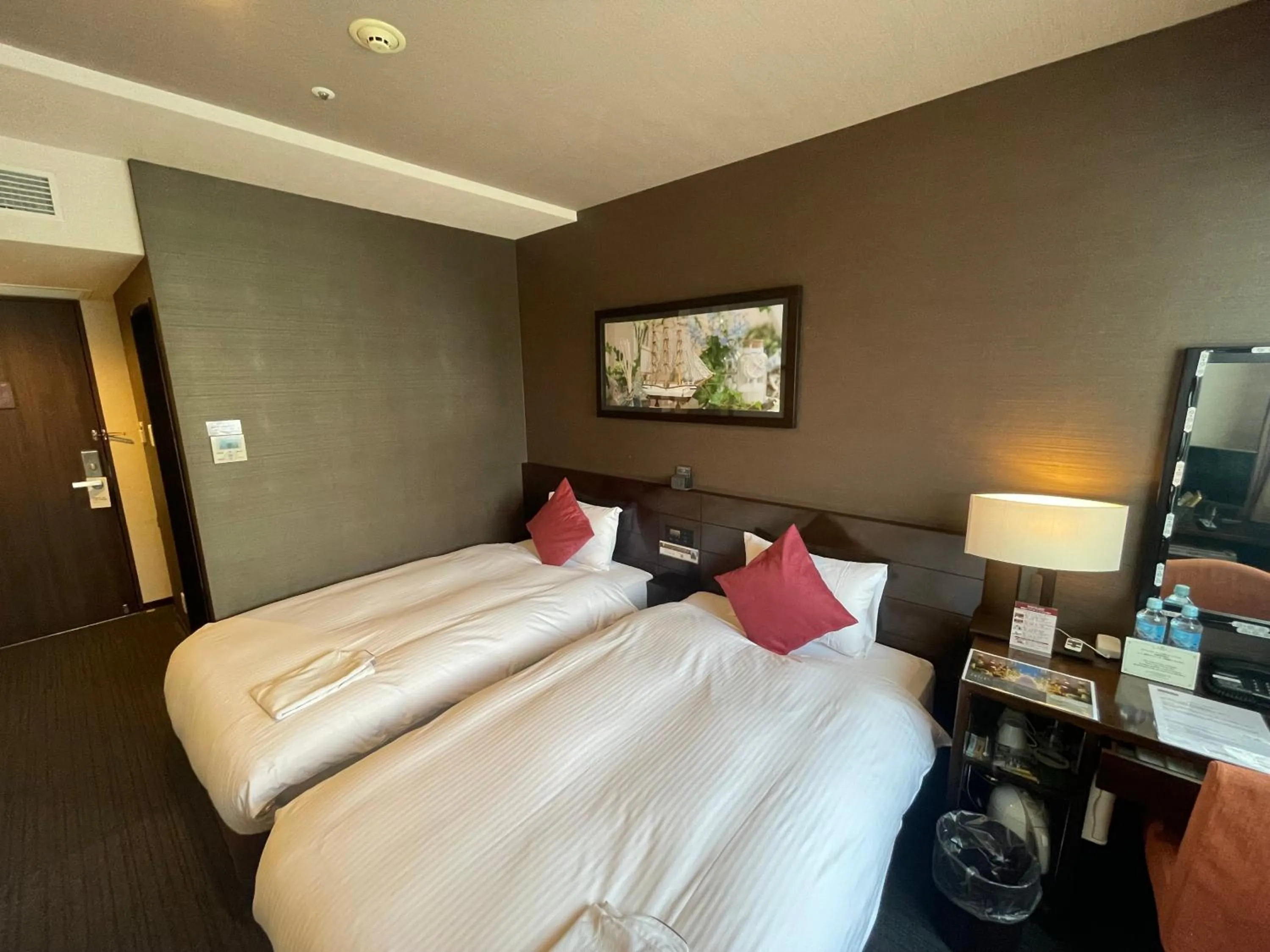 Bed in Lagunasuite Shinyokohama