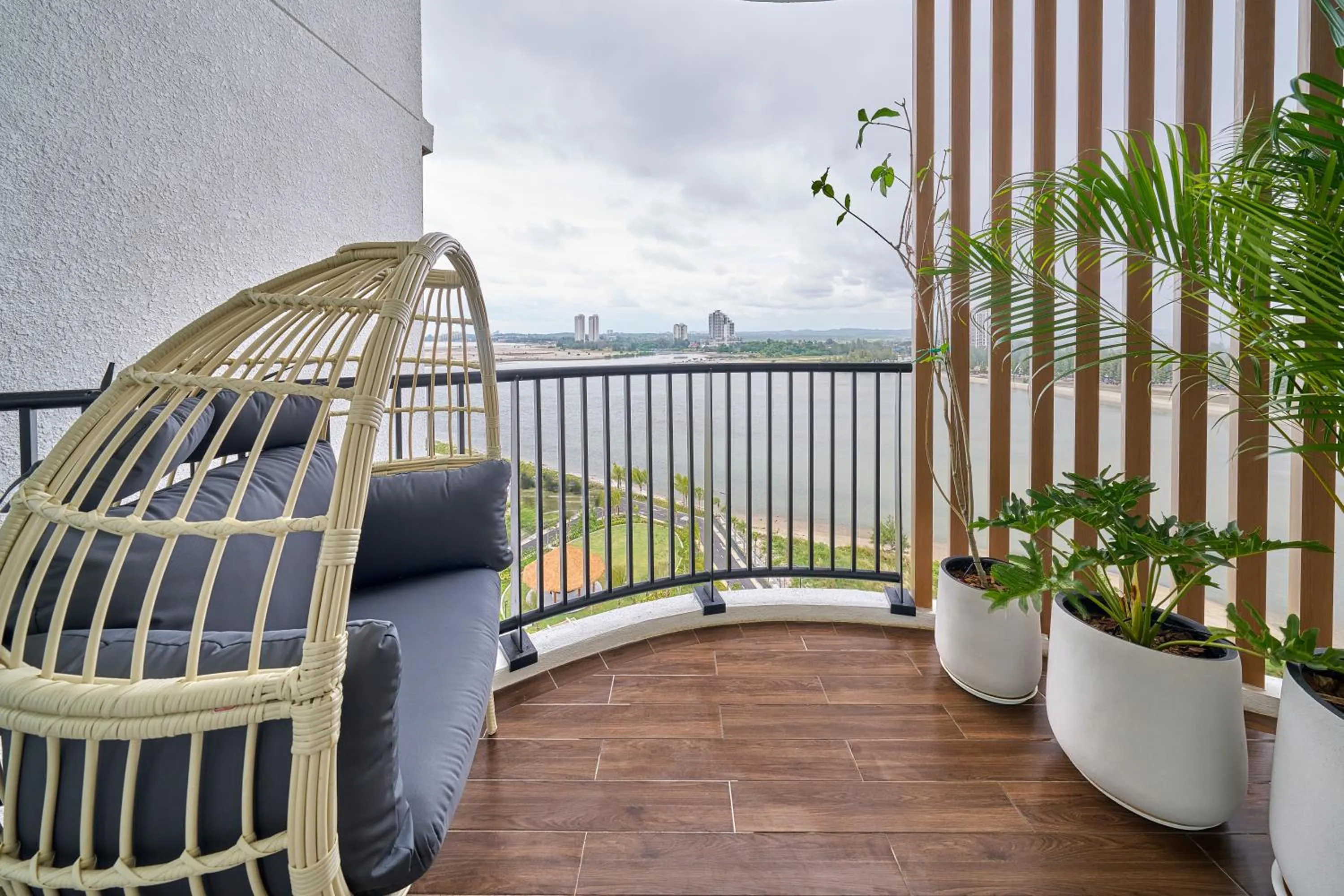 Balcony/Terrace in Birkin International Hotel