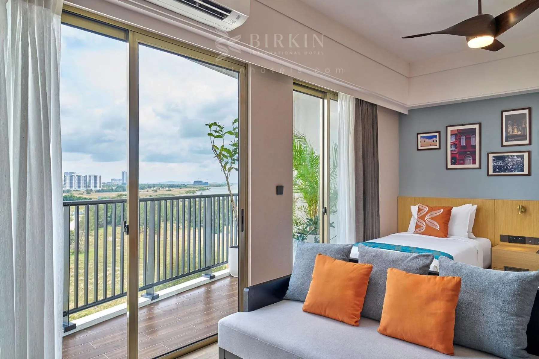 Balcony/Terrace in Birkin International Hotel