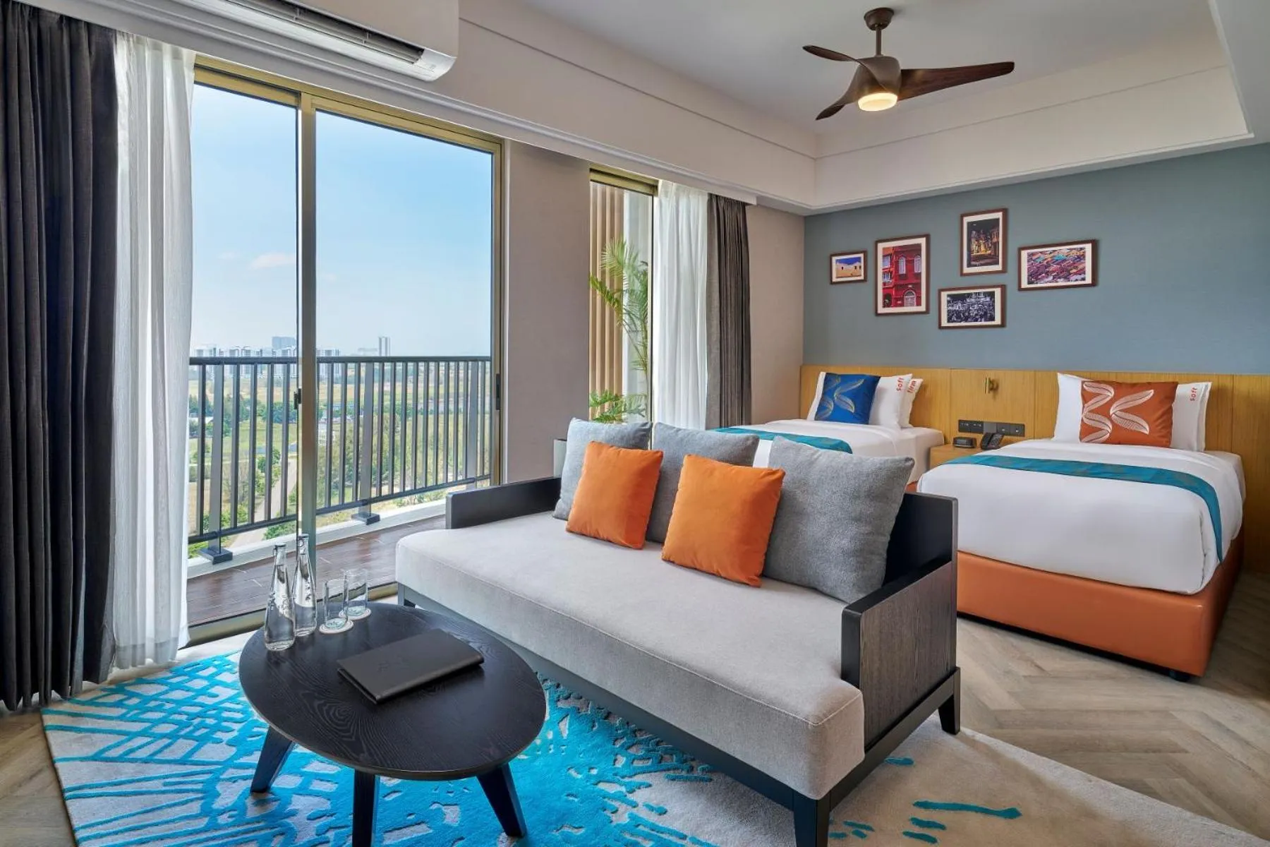 Bedroom, Bed in Birkin International Hotel