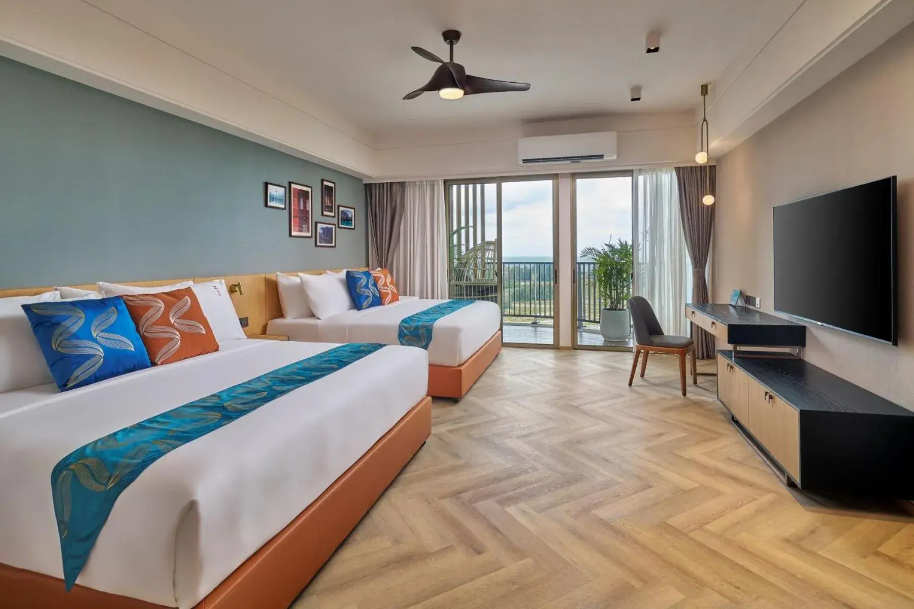 Bedroom, Bed in Birkin International Hotel Bedroom, Bed in Birkin International Hotel