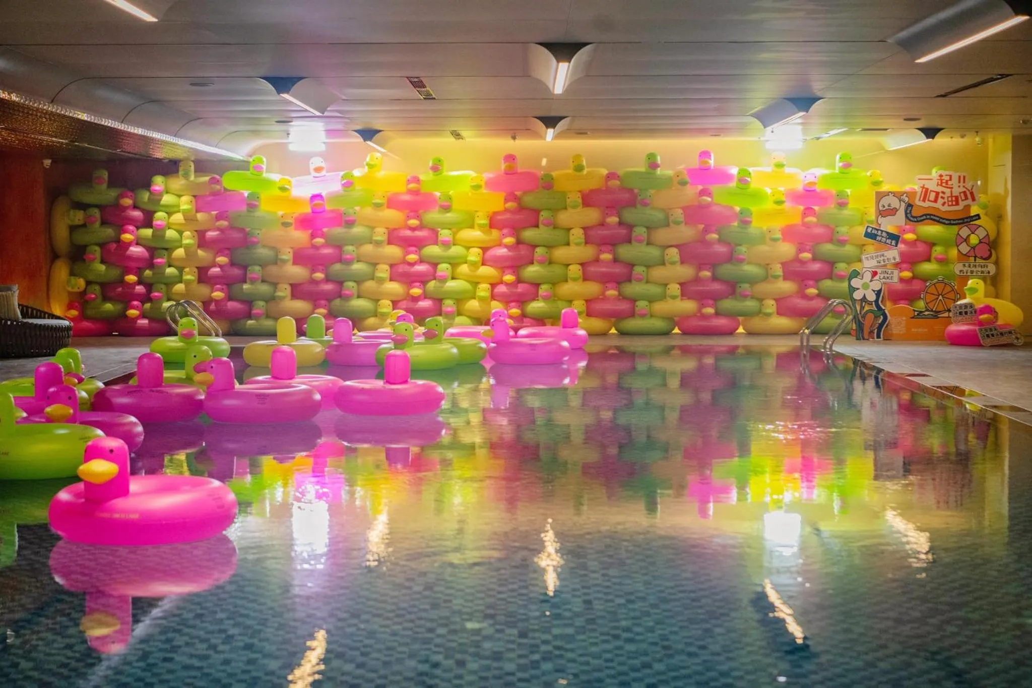 Swimming pool in Hotel Indigo Suzhou Jinji Lake by IHG