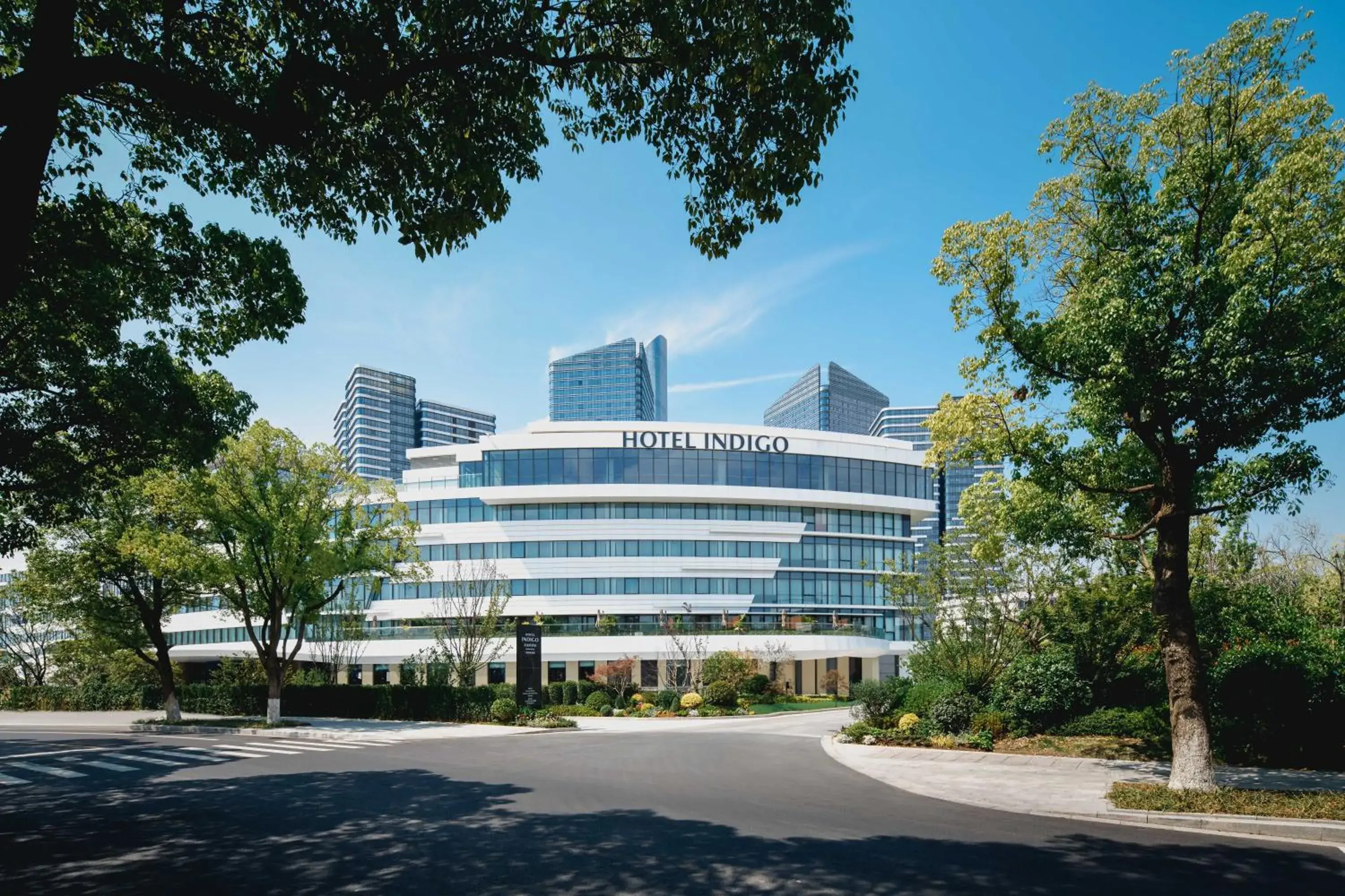 Standard Double Room with Two Double Beds - Disability Access in Hotel Indigo Suzhou Jinji Lake by IHG Standard Double Room with Two Double Beds - Disability Access in Hotel Indigo Suzhou Jinji Lake by IHG