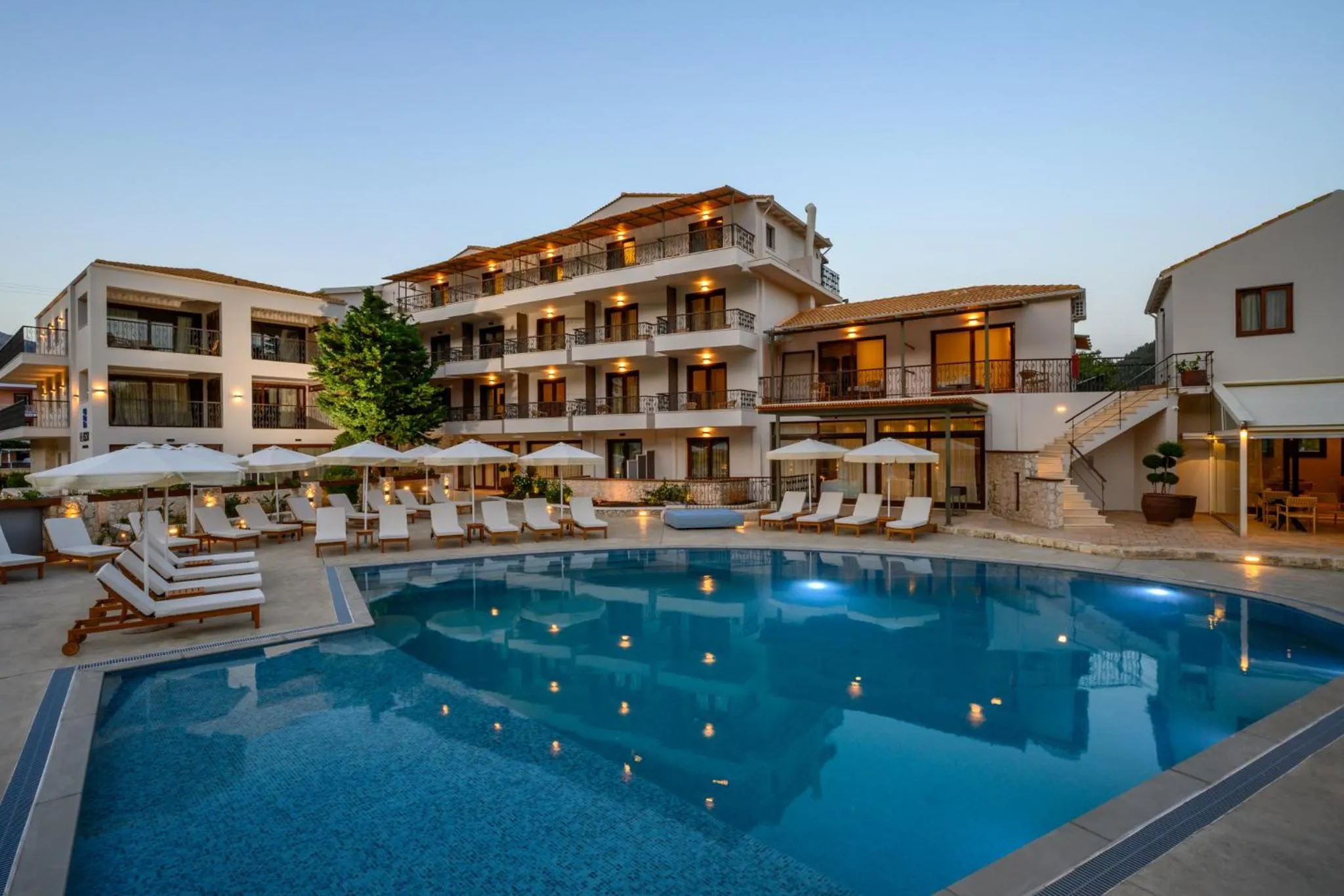 Elisso Hotel